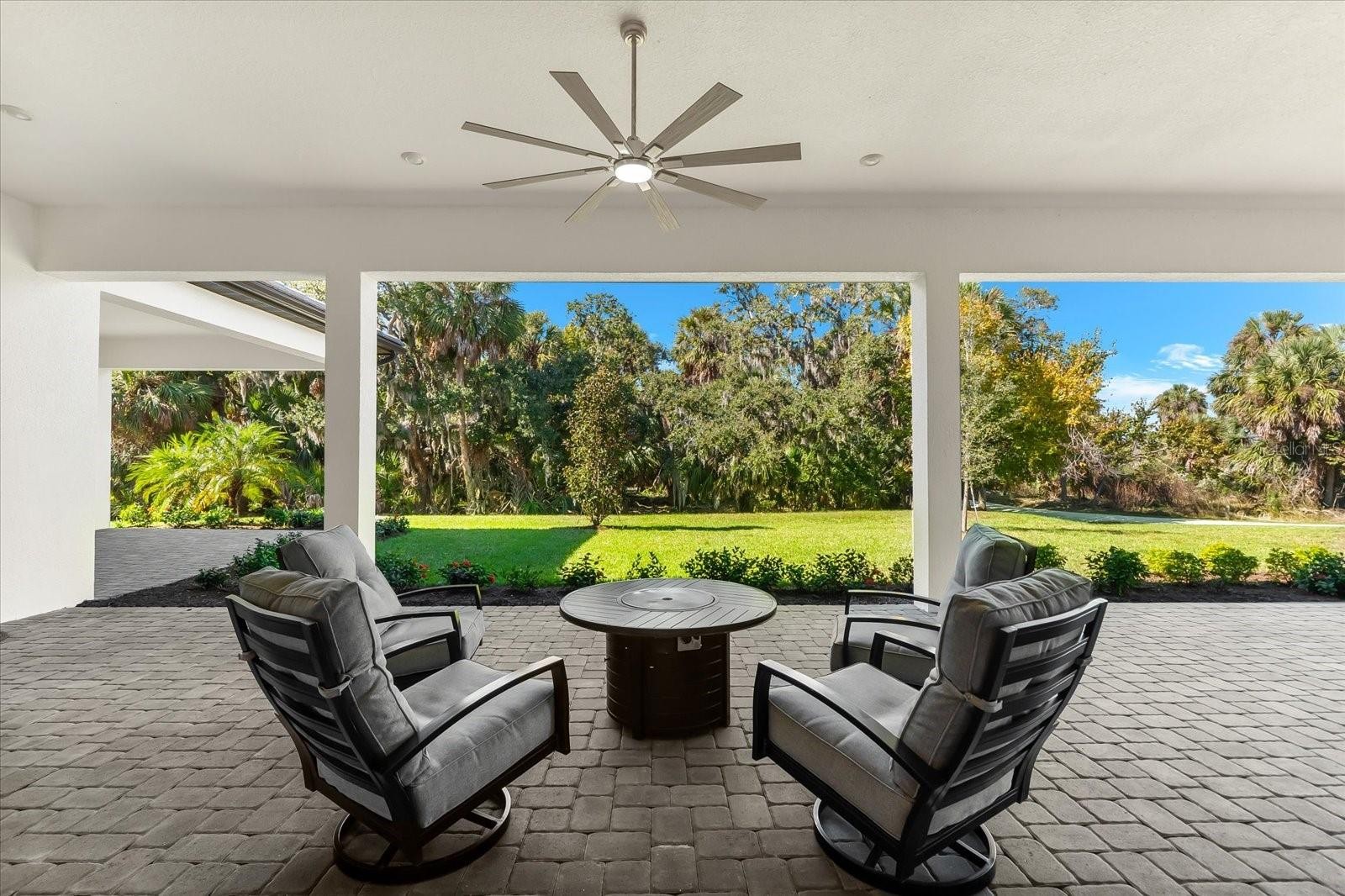 9451 TEQUILA SUNRISE DR