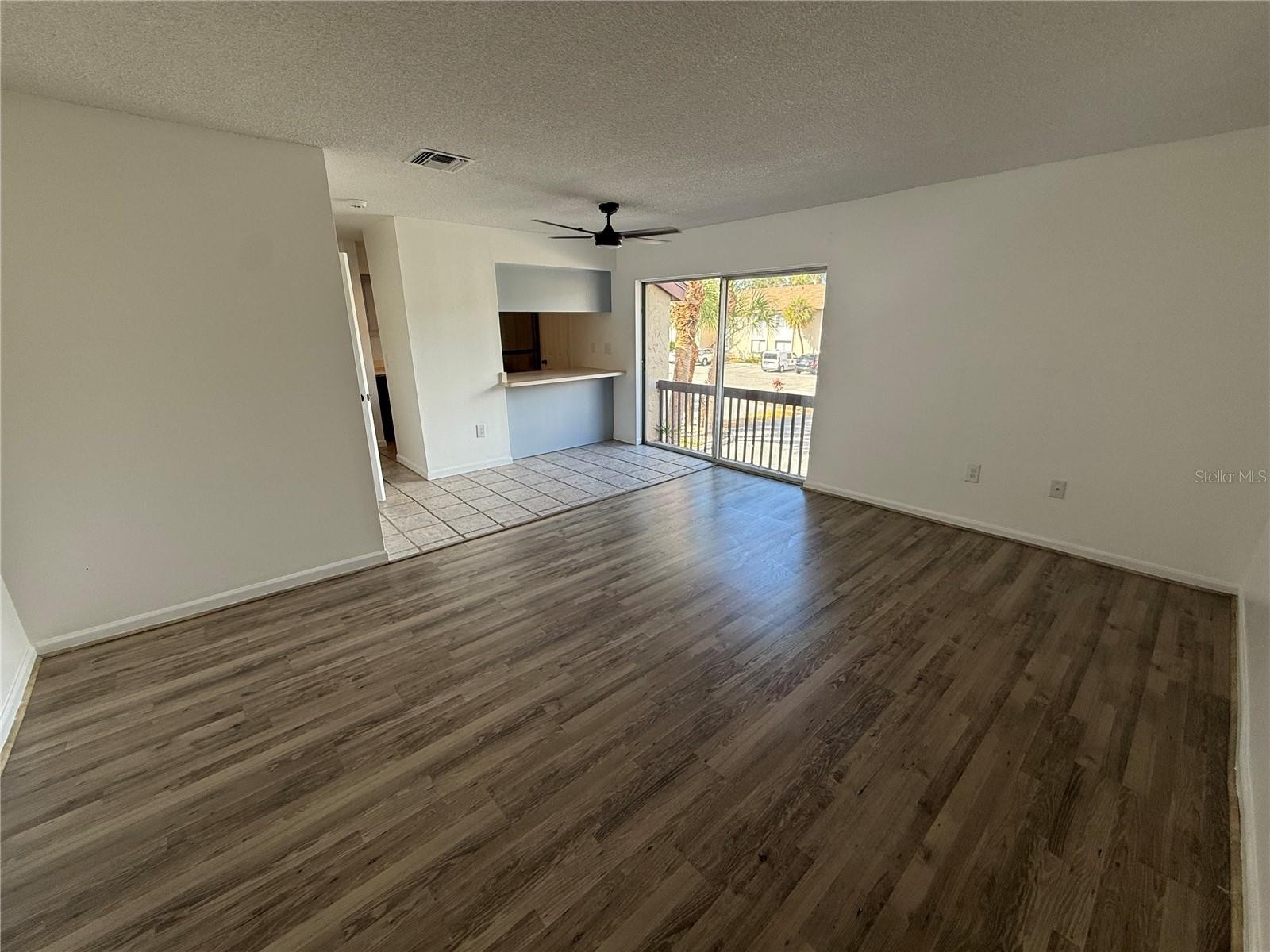 2632 HIDDEN LAKE DR N #H