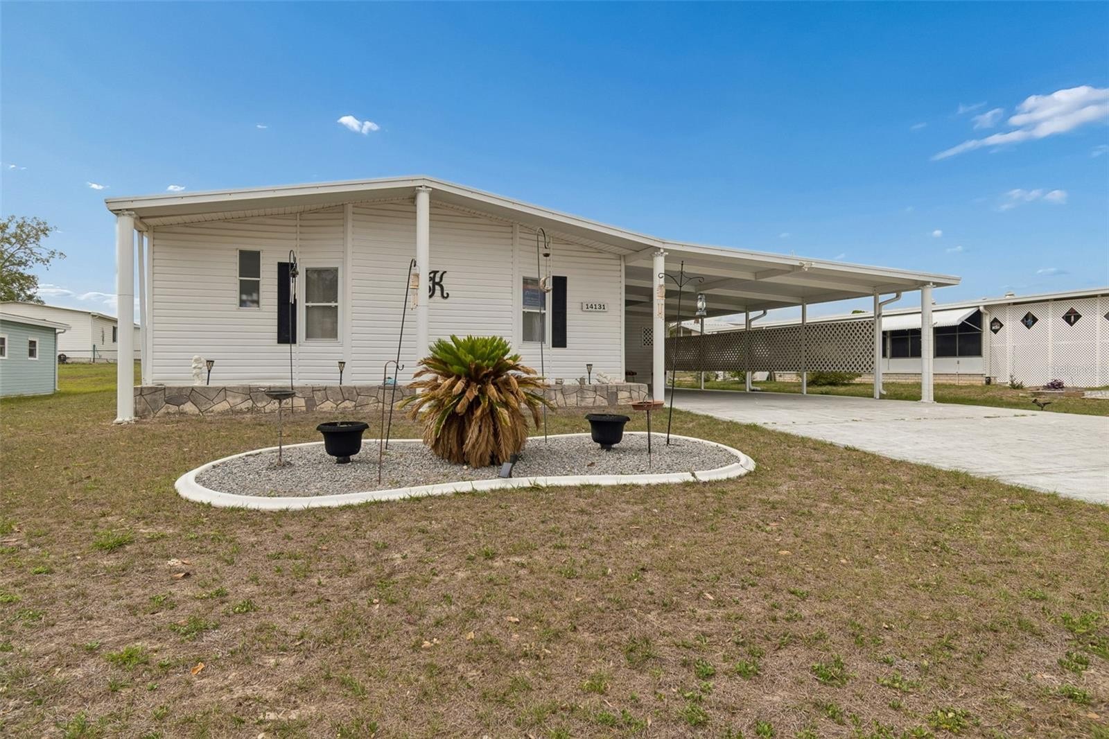 Lot 14 10TH AVE W