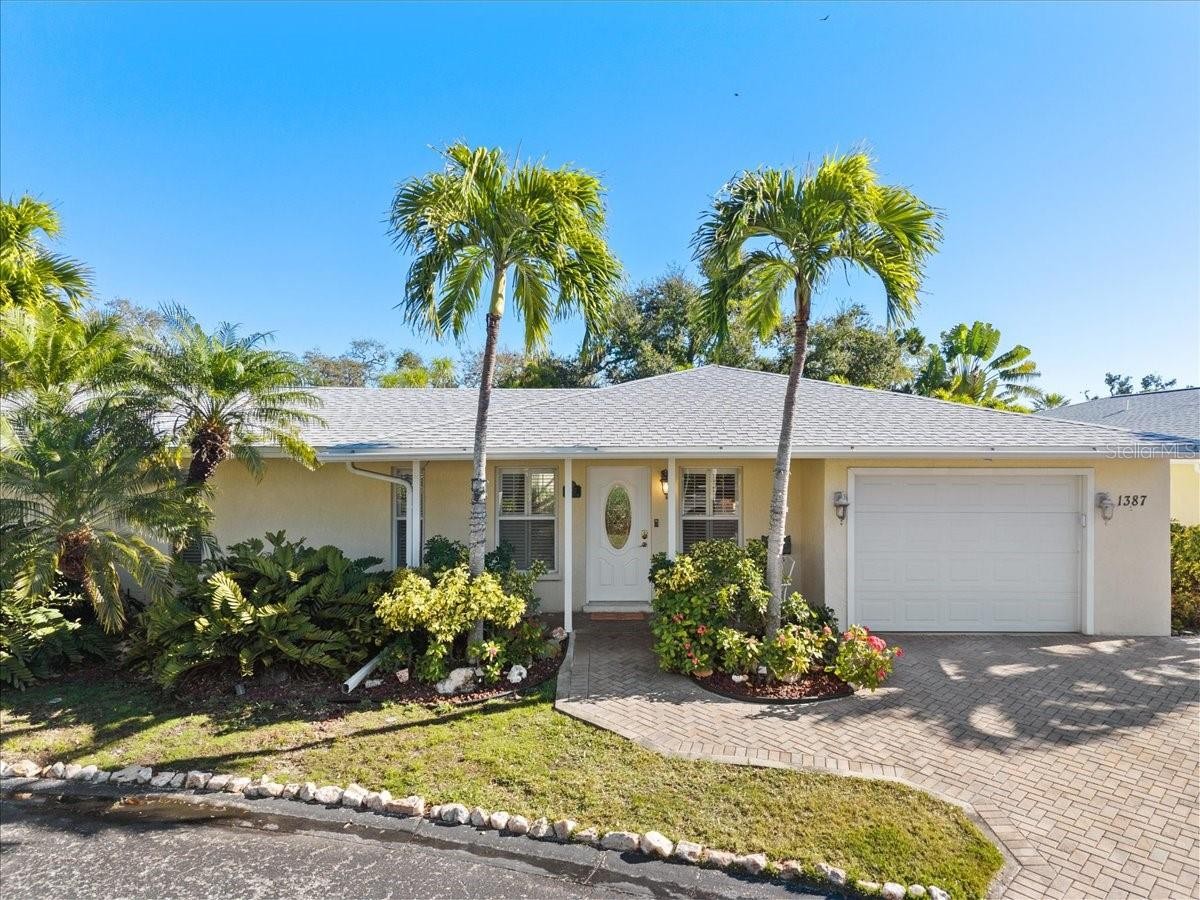 1387 MOONMIST DR #G2