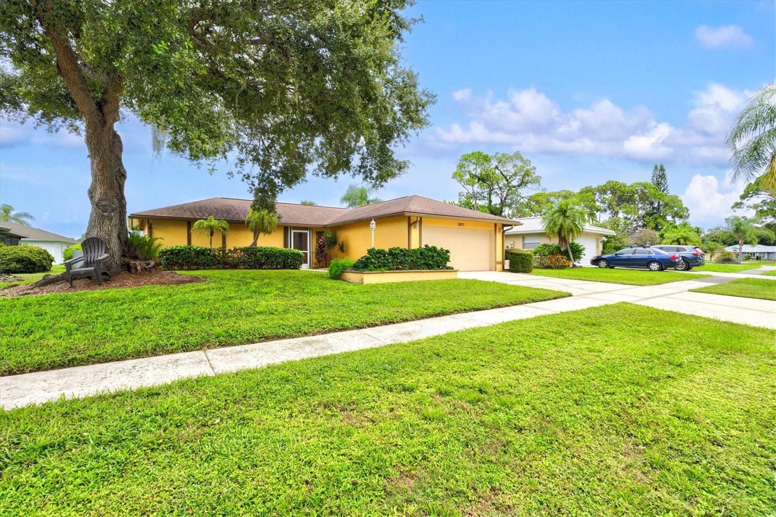 3977 LEMONWOOD DR