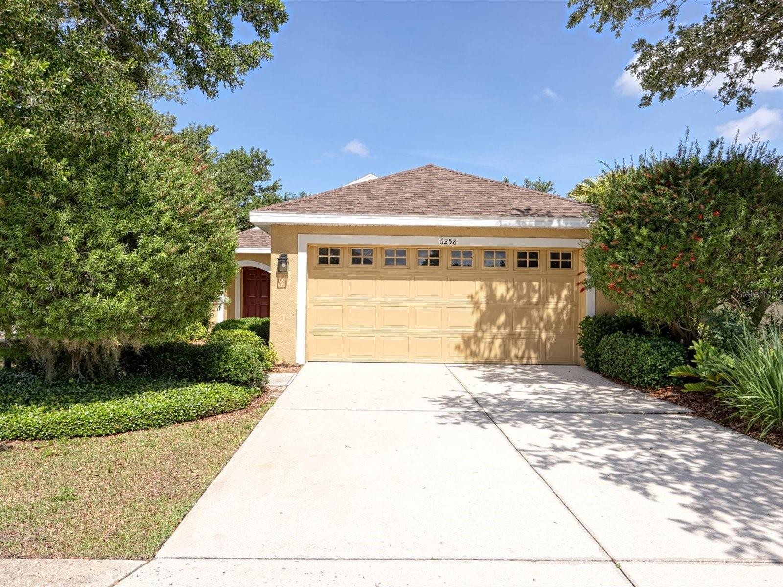 6258 BLUE RUNNER CT