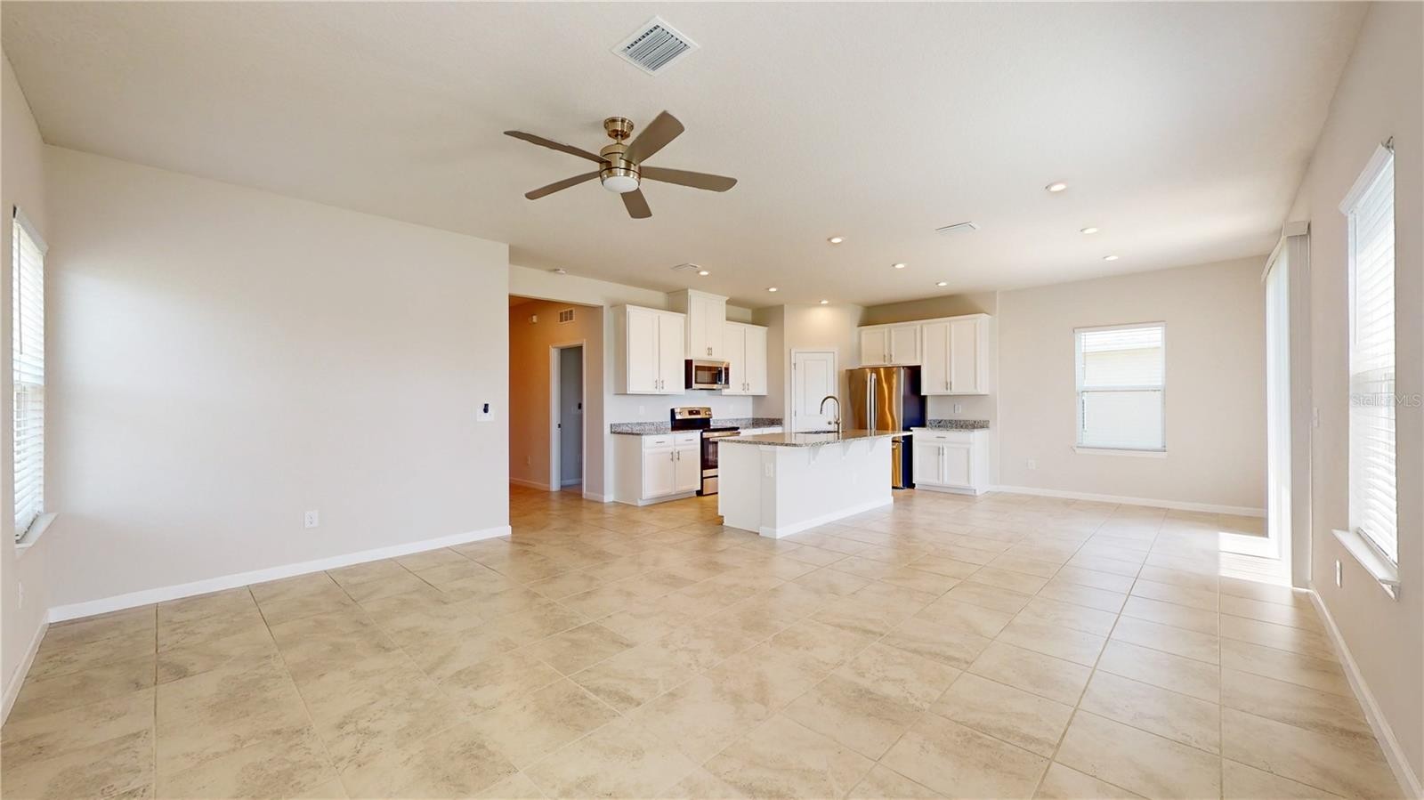 10827 HIGH NOON TRL