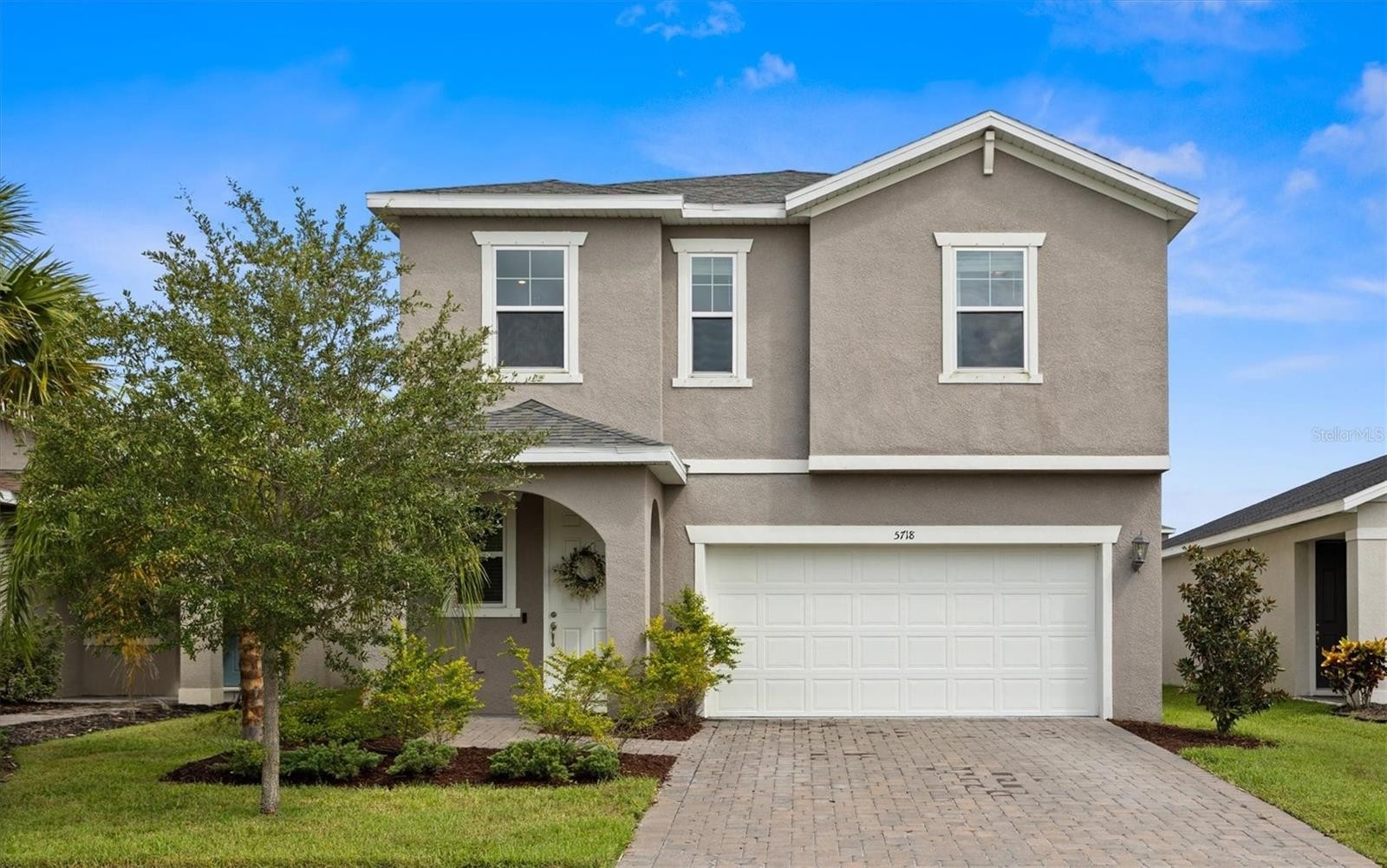 5718 LOS ROBLES CT
