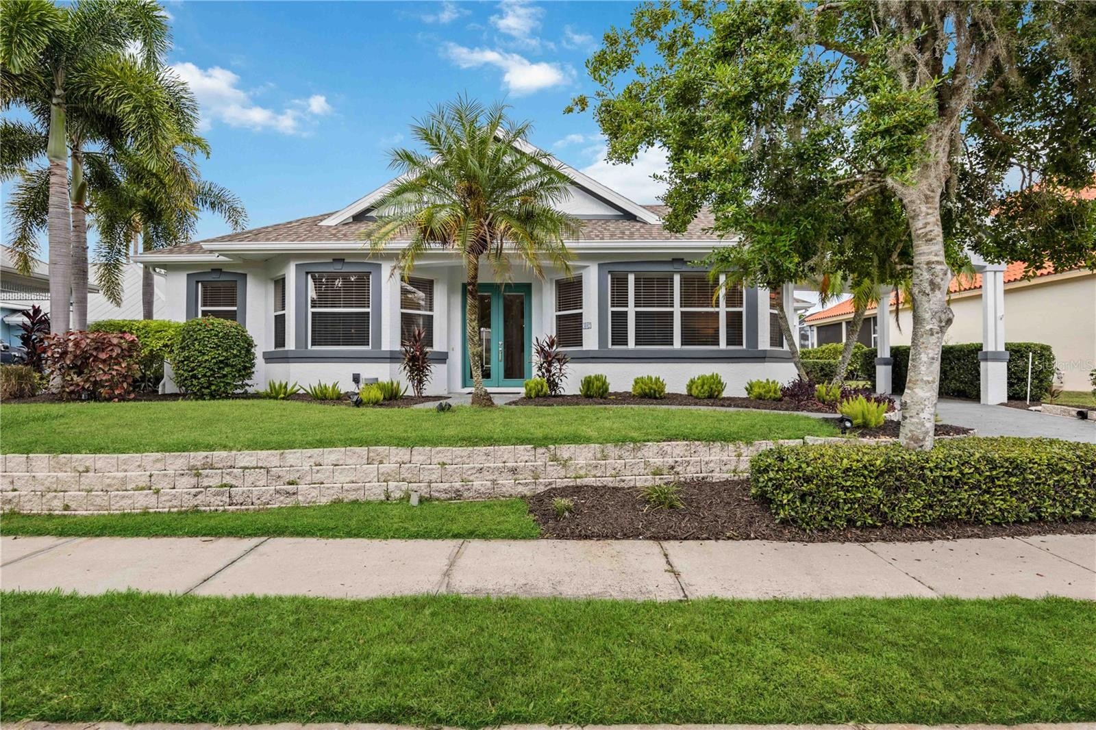 302 AMERICAS CUP BLVD