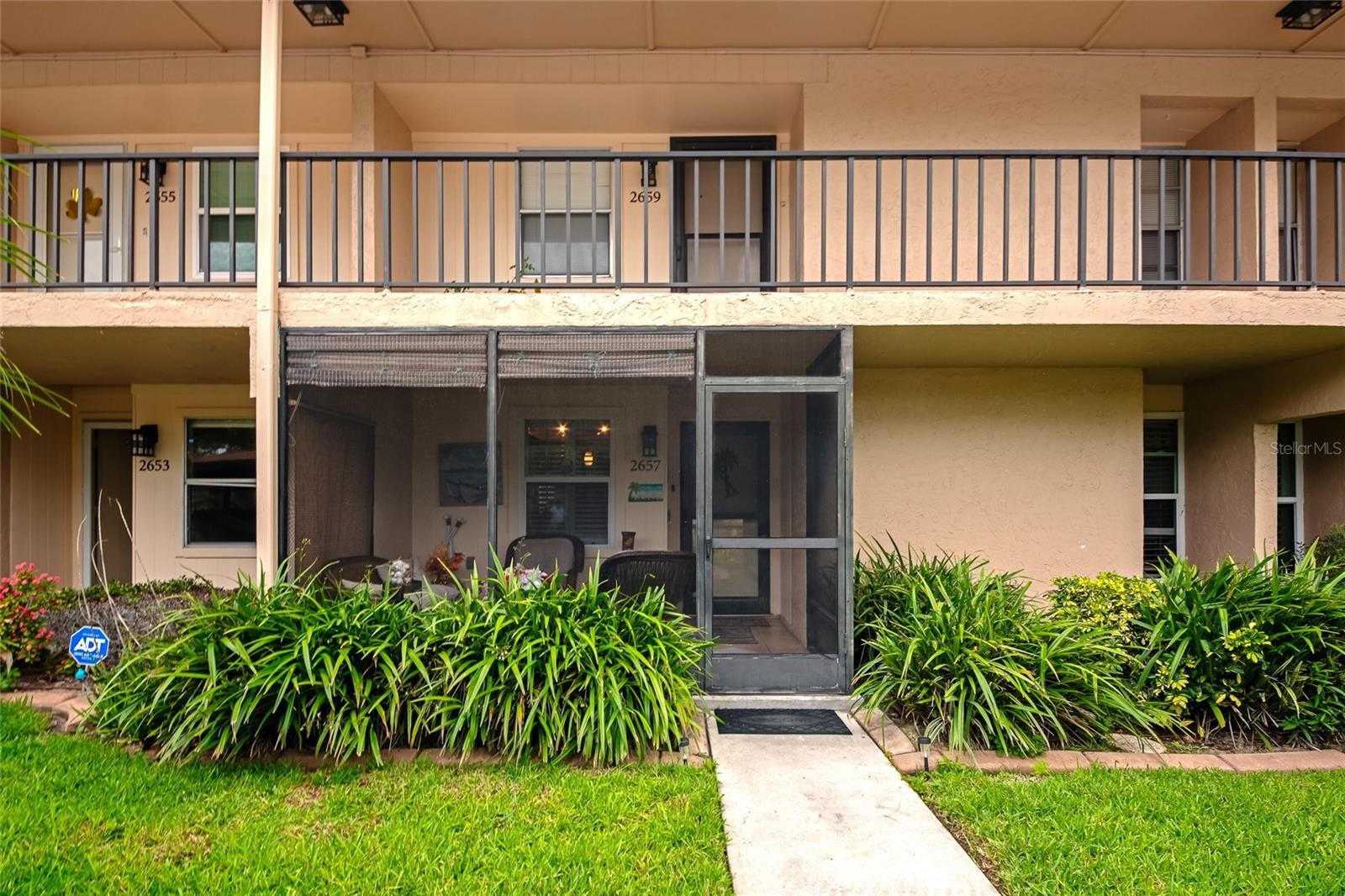 2657 WOODGATE LN #E4