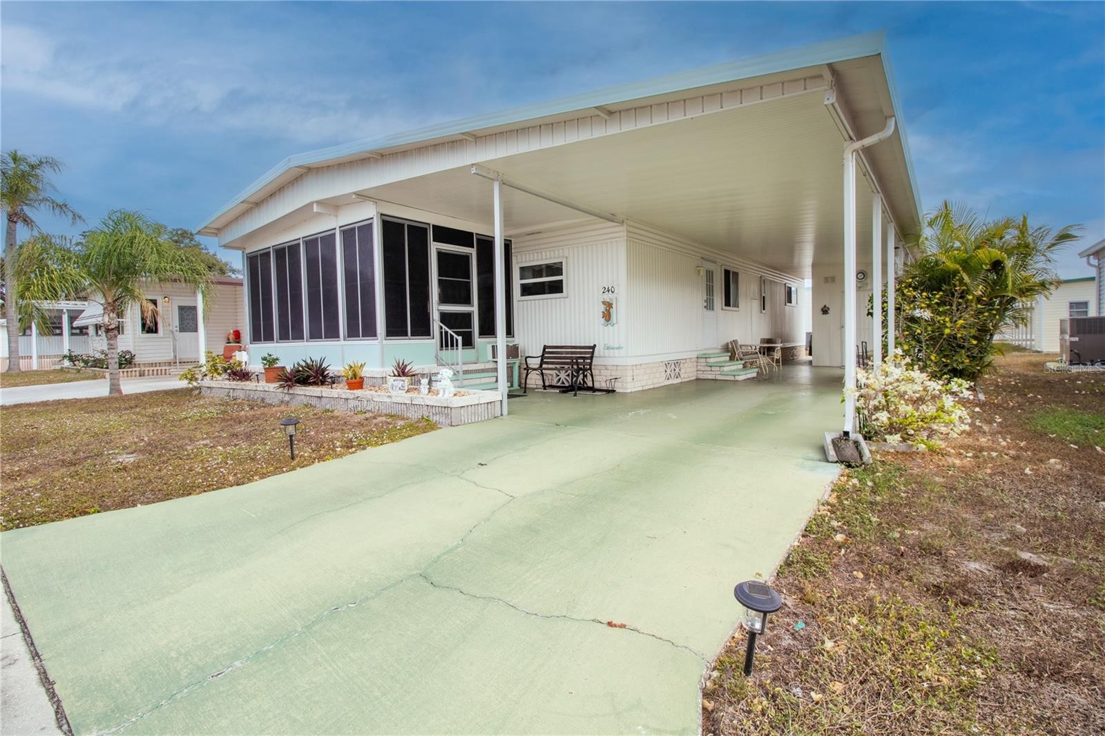 5619 BAYSHORE RD #240