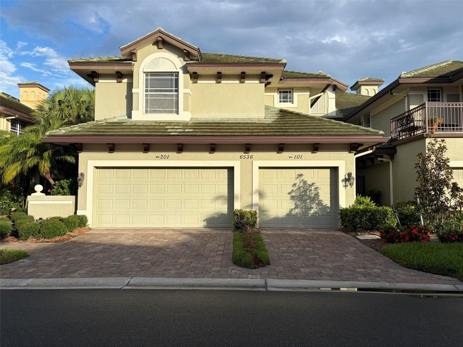 6536 MOORINGS POINT CIR #101