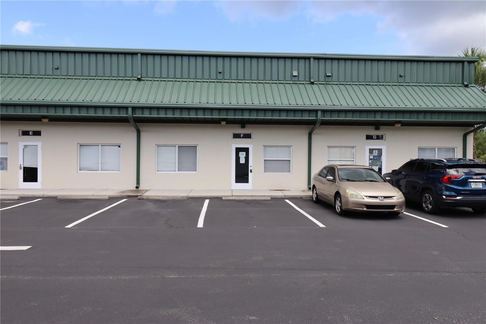144 TRIPLE DIAMOND BLVD #F