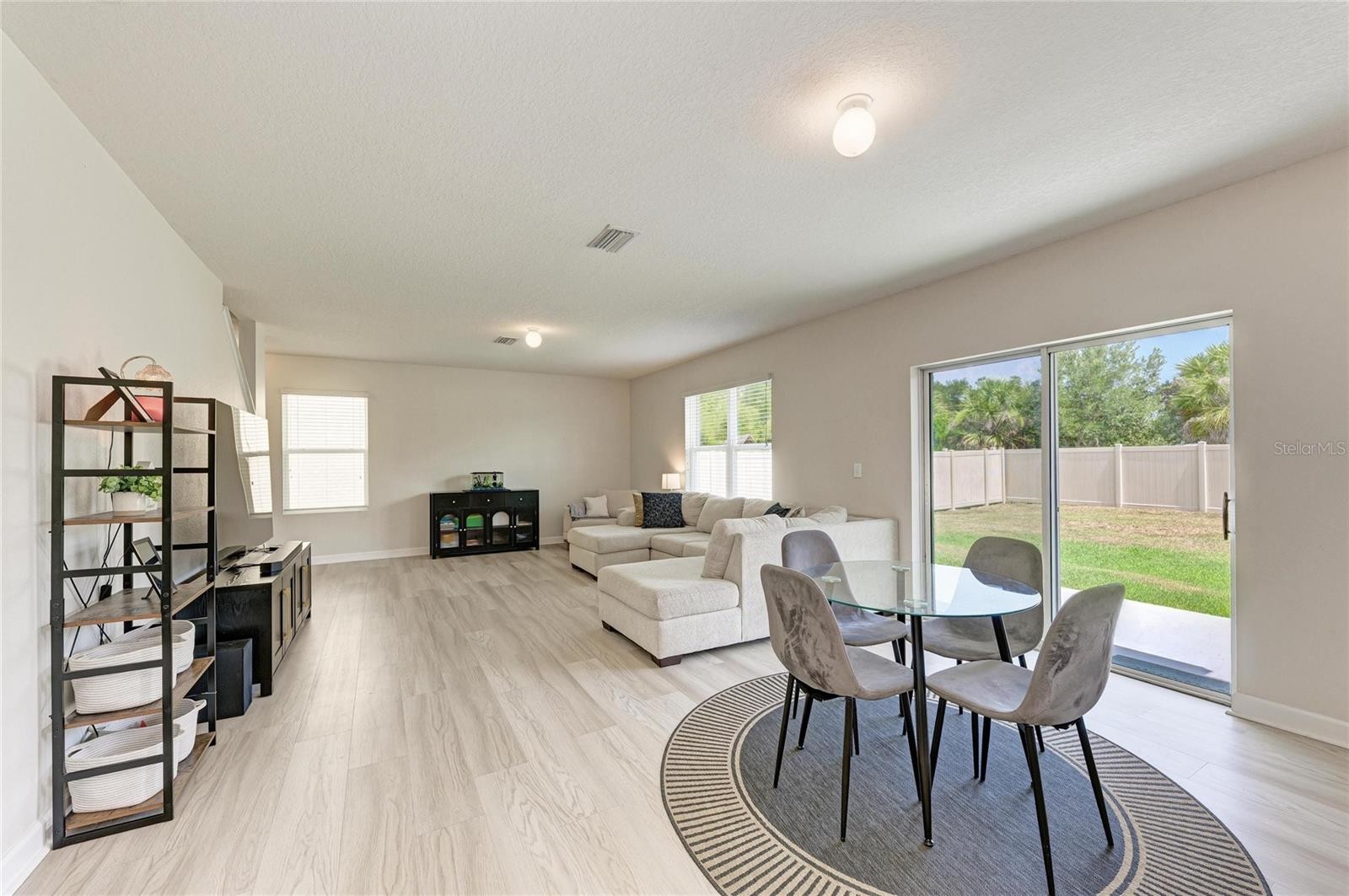 2647 SAND GABLES TRL