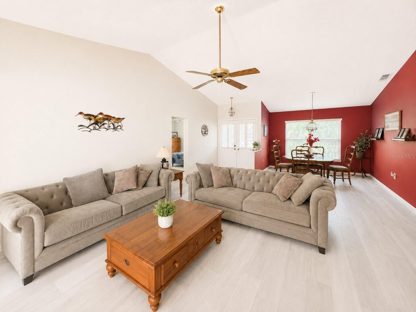 5908 GARDEN LAKES MAJESTIC