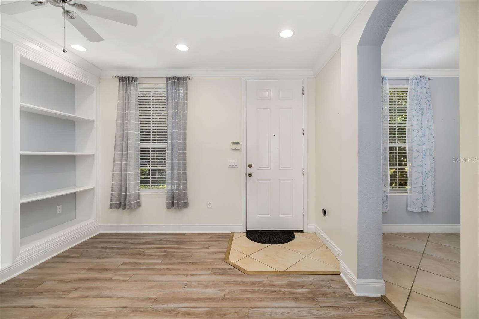 5615 SOUTHERNMOST LN