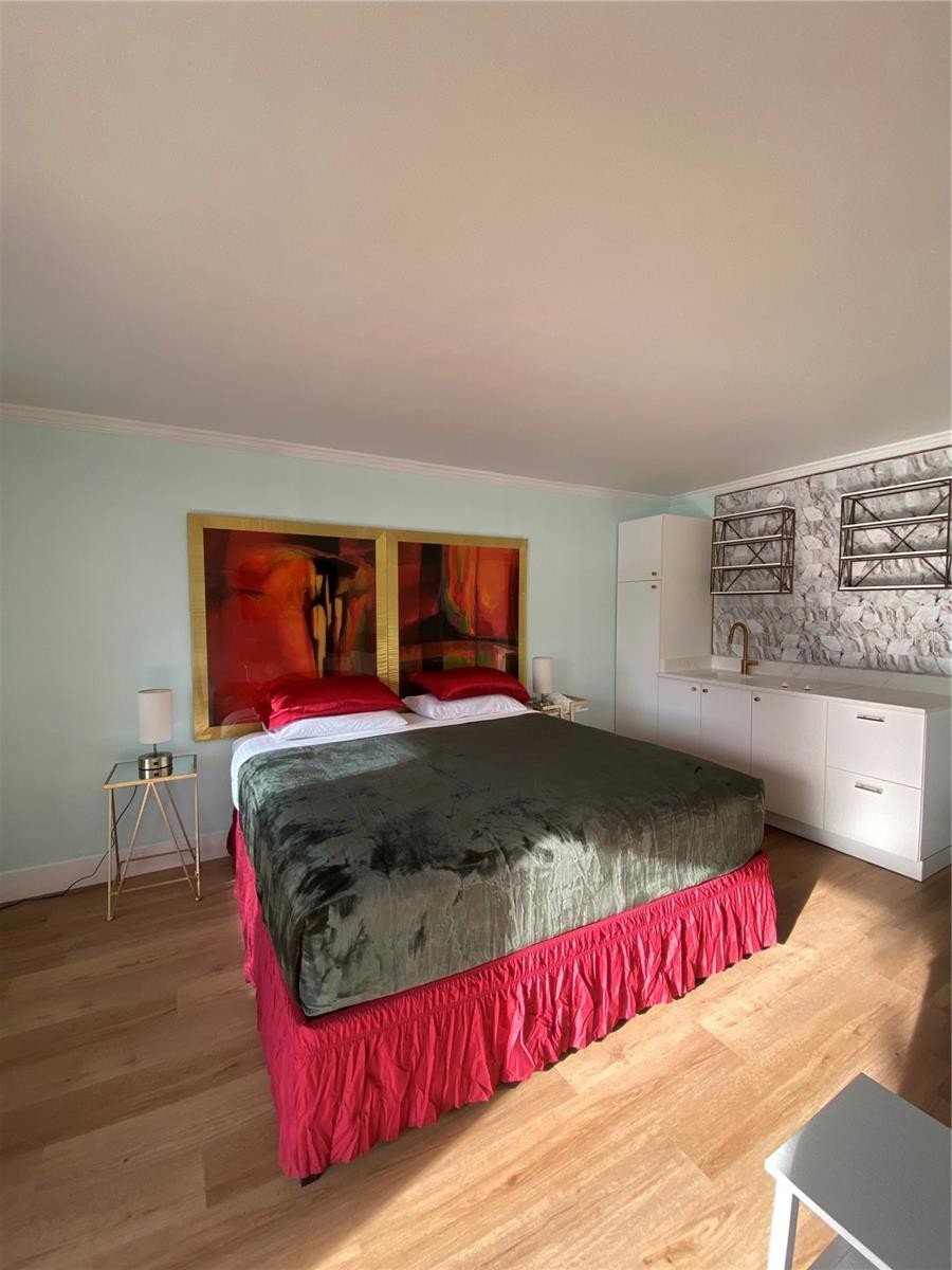 7150 N TAMIAMI TRL #S521