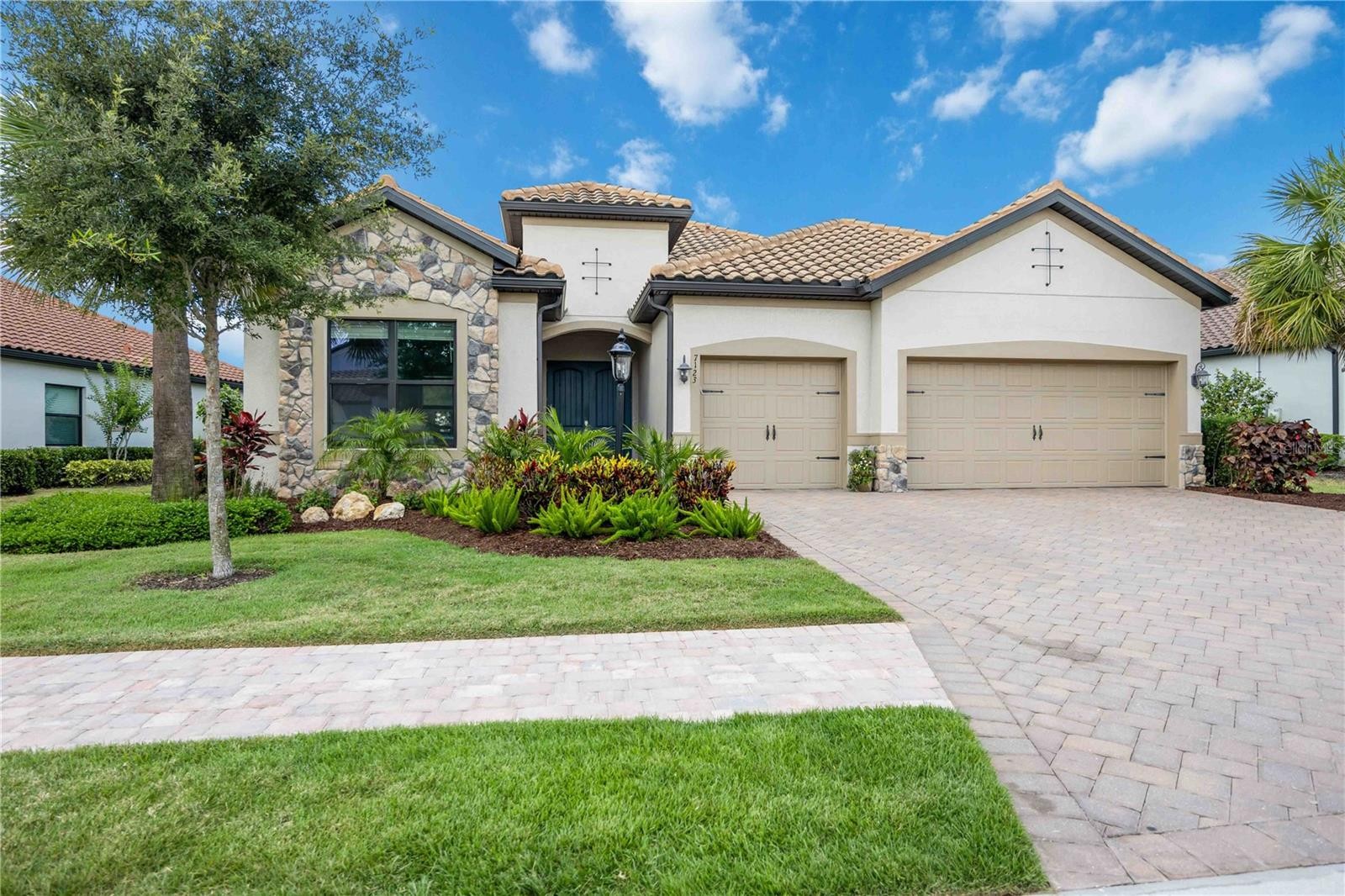 7123 Whittlebury Trl Lakewood Ranch Florida 34202