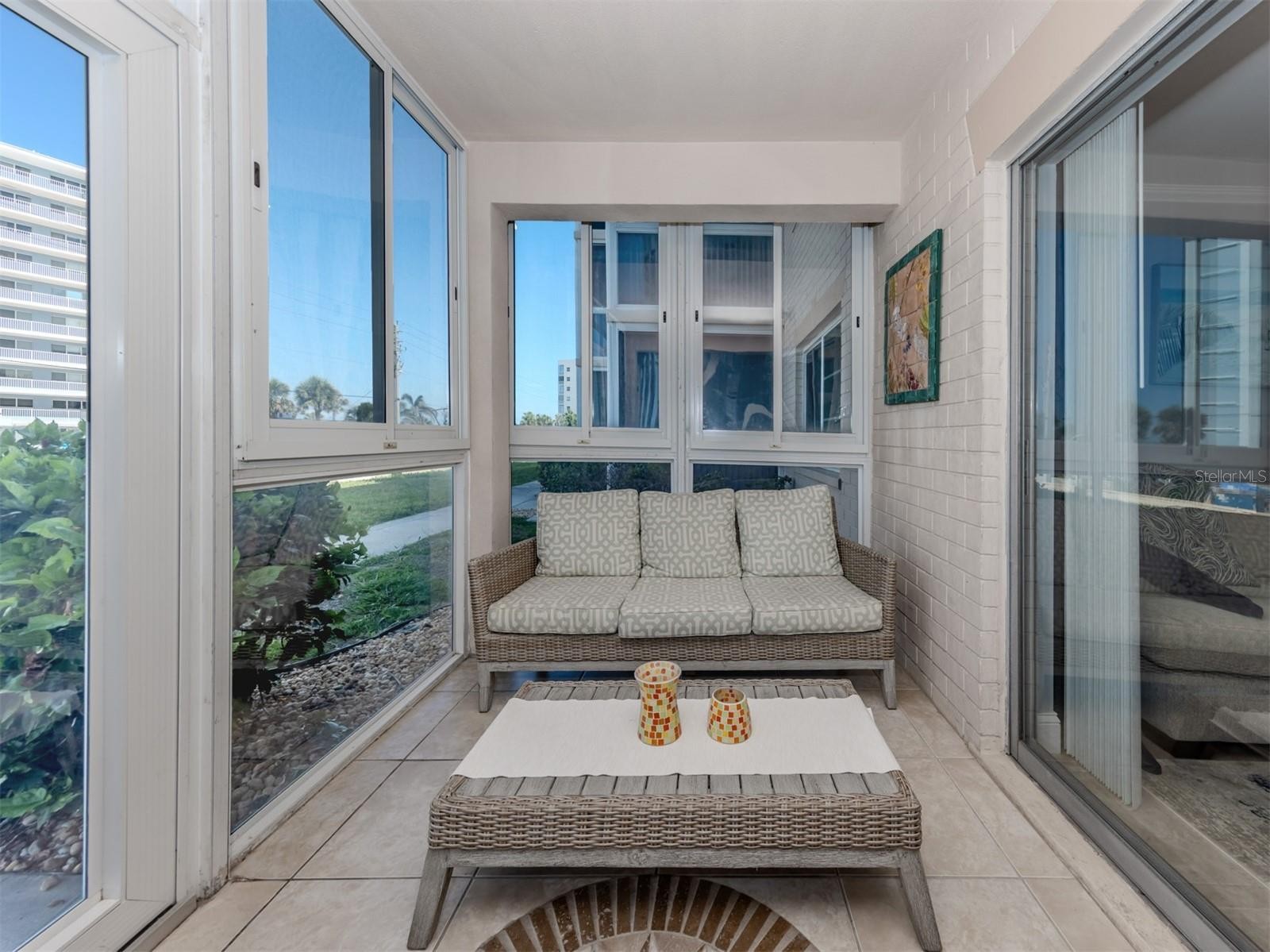 200 THE ESPLANADE N #A16