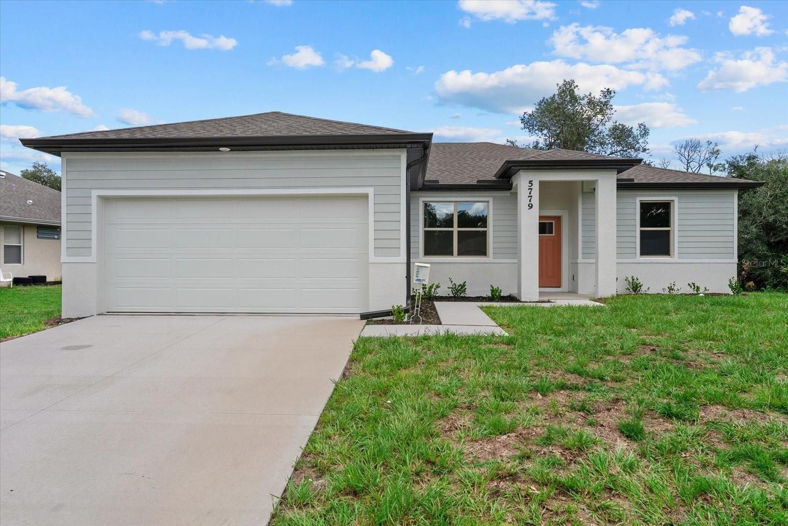 5779 N CRANBERRY BLVD