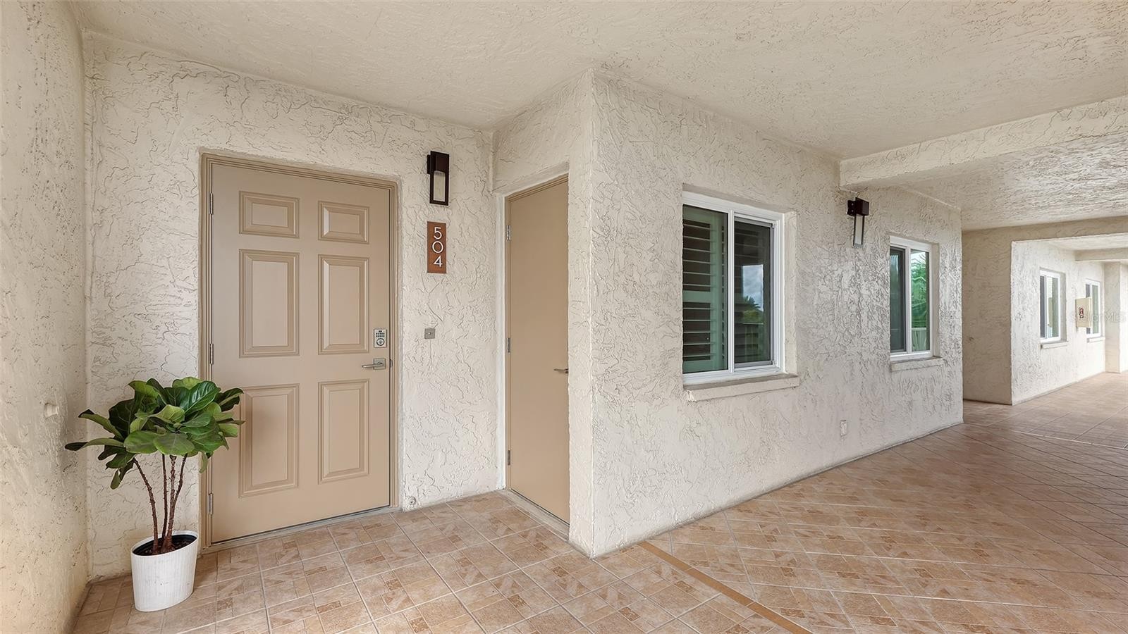 4825 GULF OF MEXICO DR #504