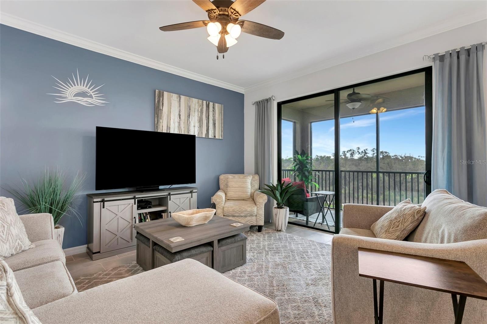 18028 GAWTHROP DR #402