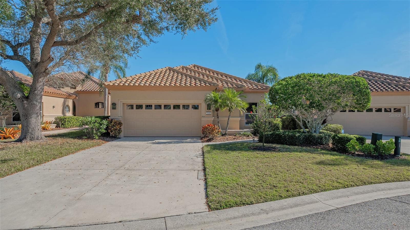7085 LA RONDA CT