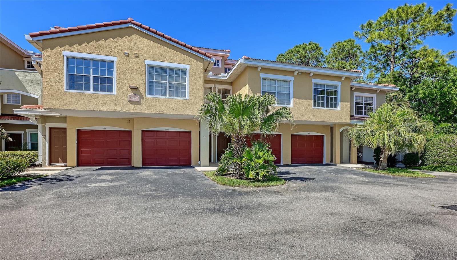 5655 BENTGRASS DR #9-116