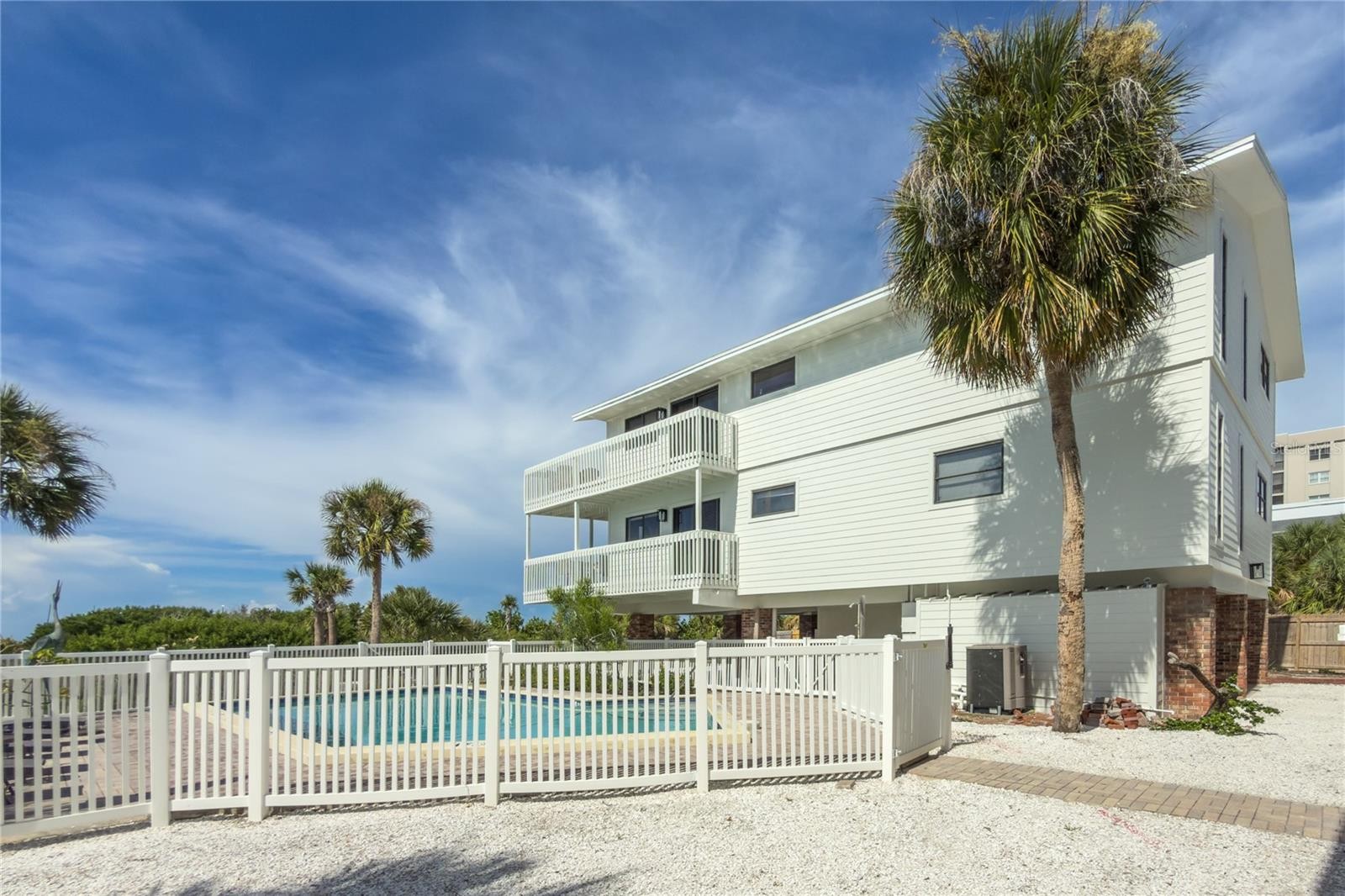 460 BEACH RD #A1