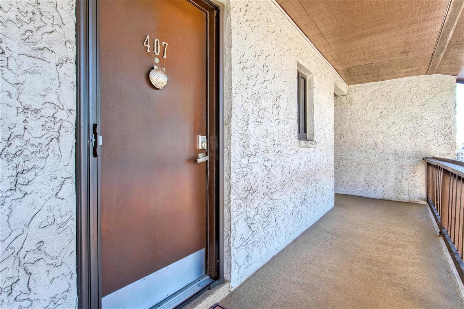 1624 STICKNEY POINT RD #24-407