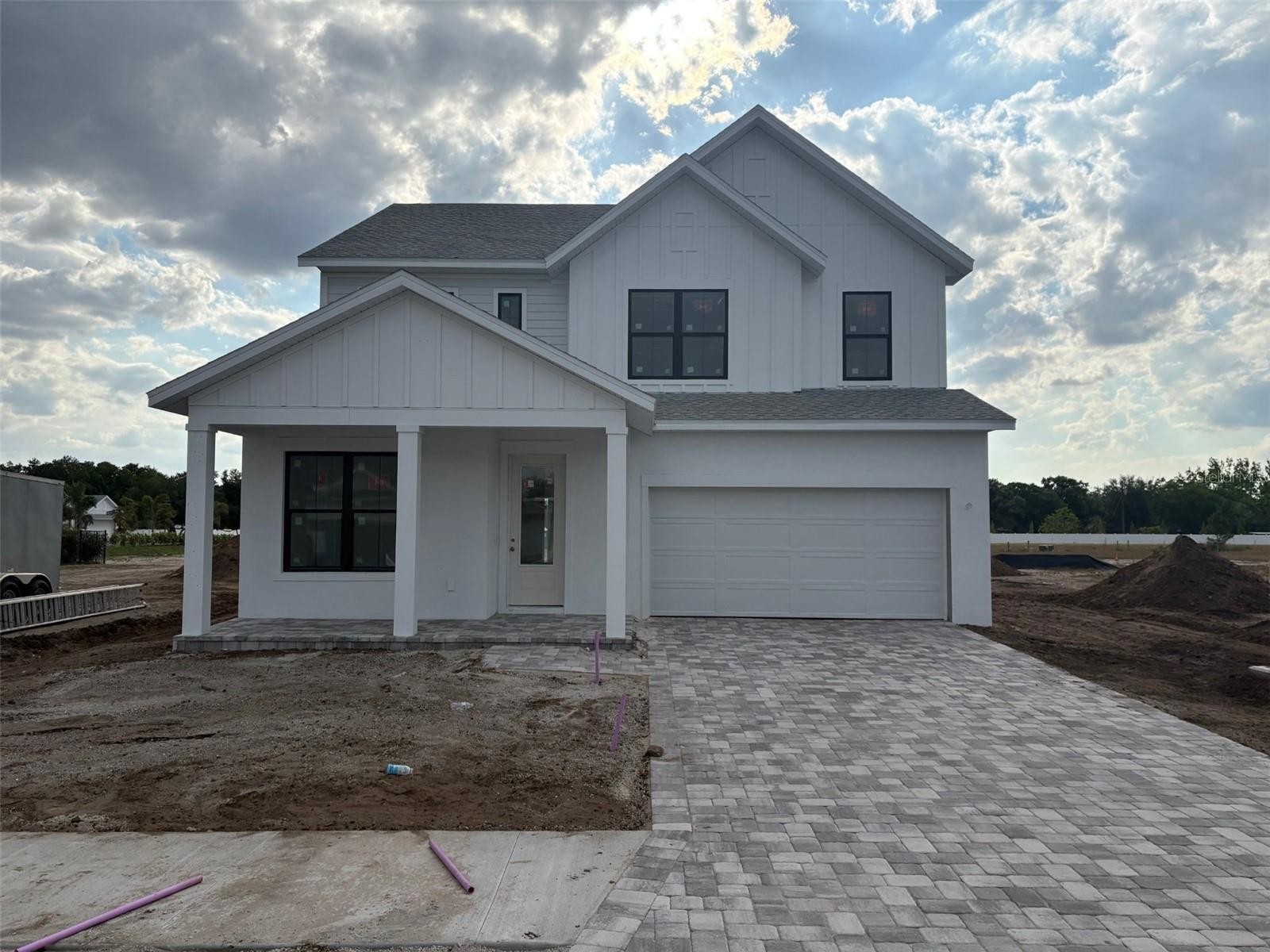 6829 CHLOE CT