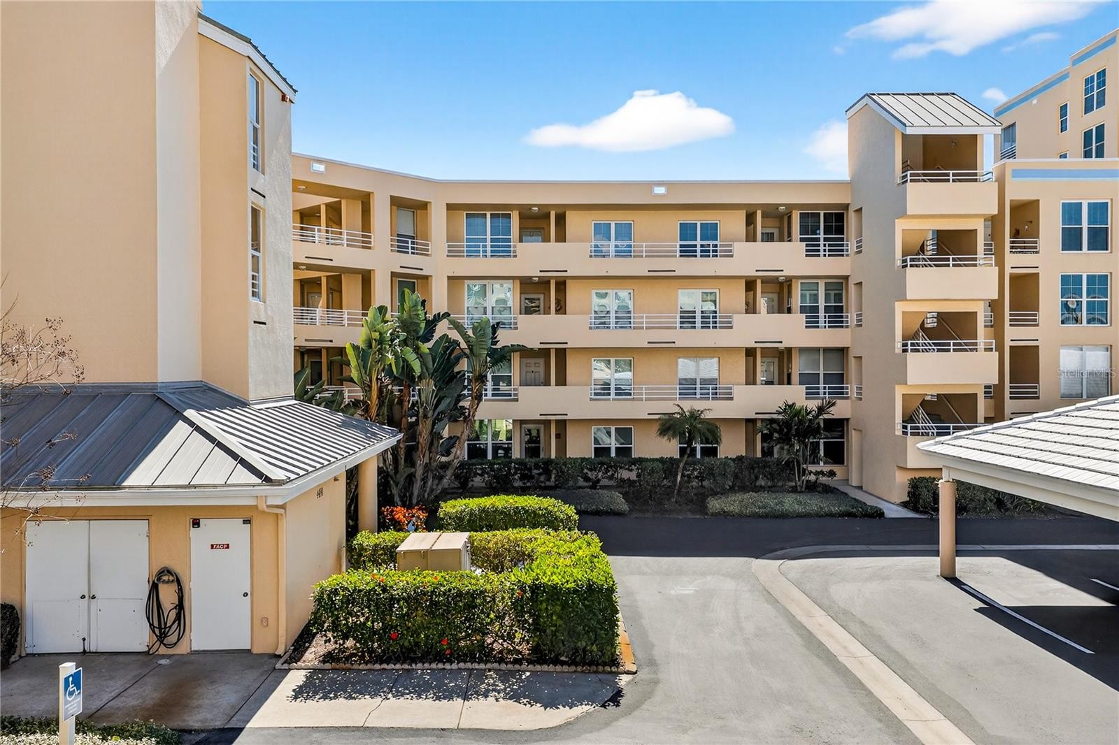 4480 FAIRWAYS BLVD #108