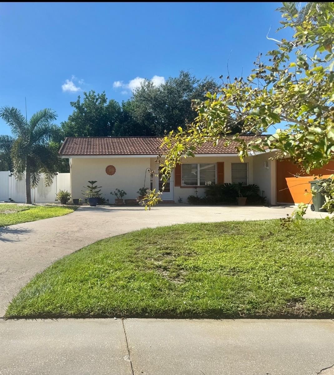 2526 CLIPPER SHIP WAY
