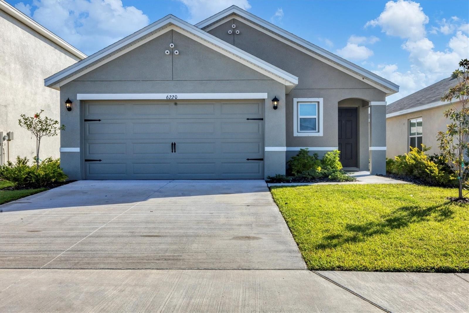 6220 DISTANT HAZE PL