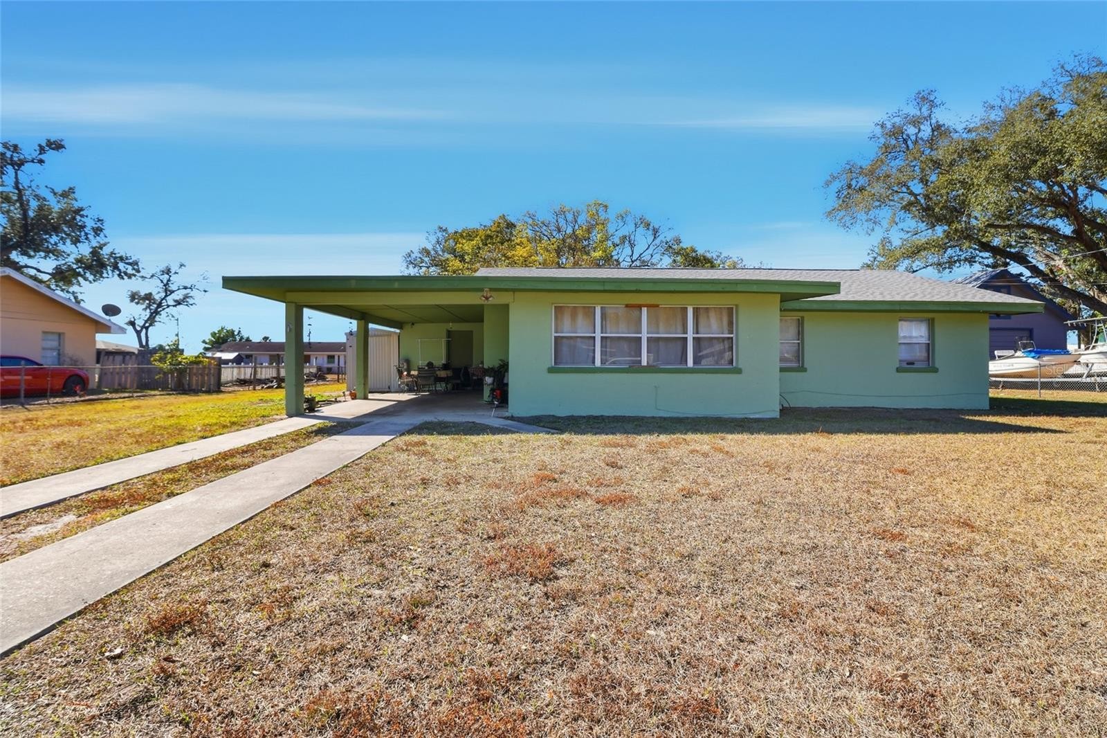 4906 9TH STREET CT E