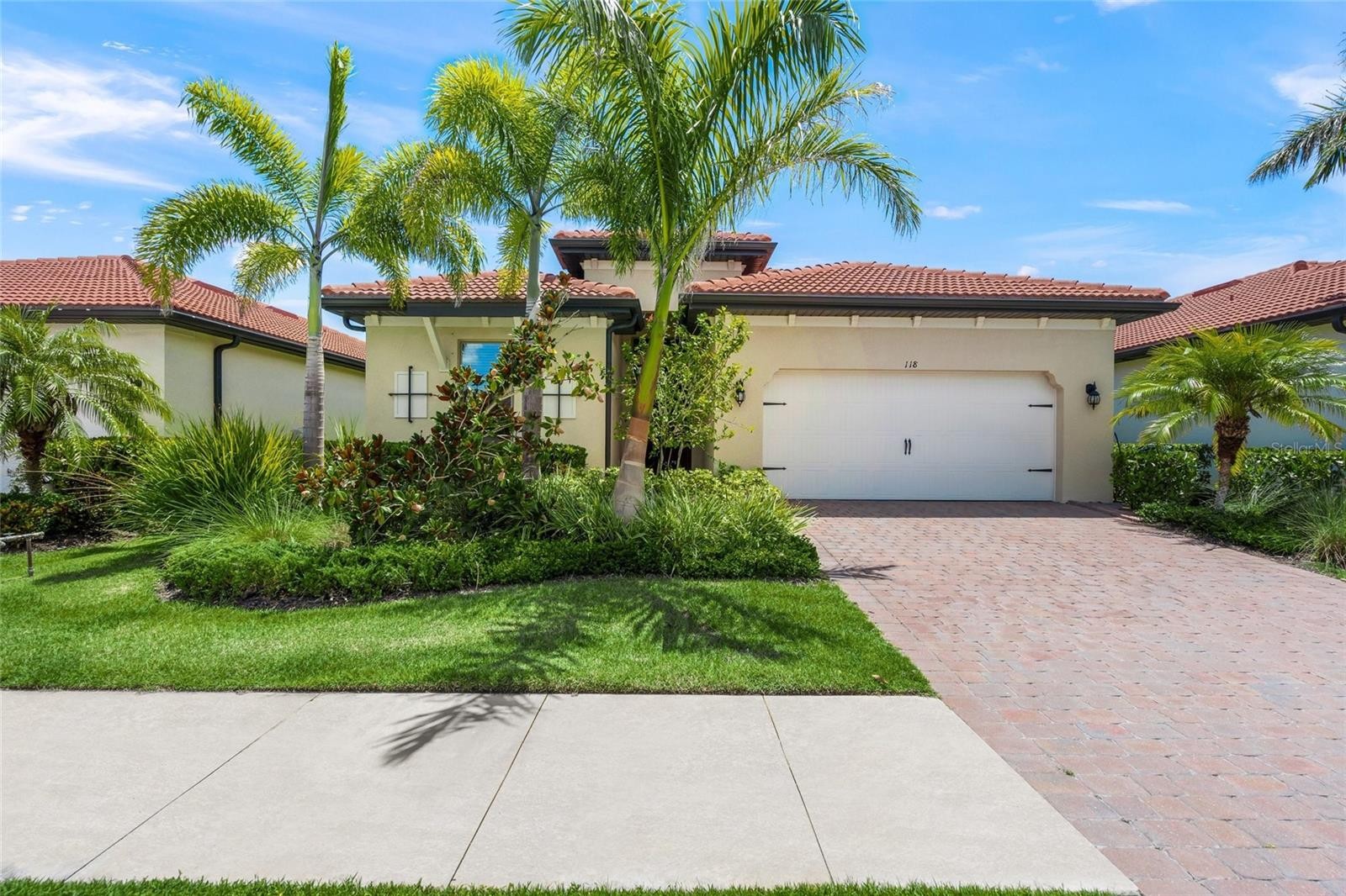 118 VERAZA CT