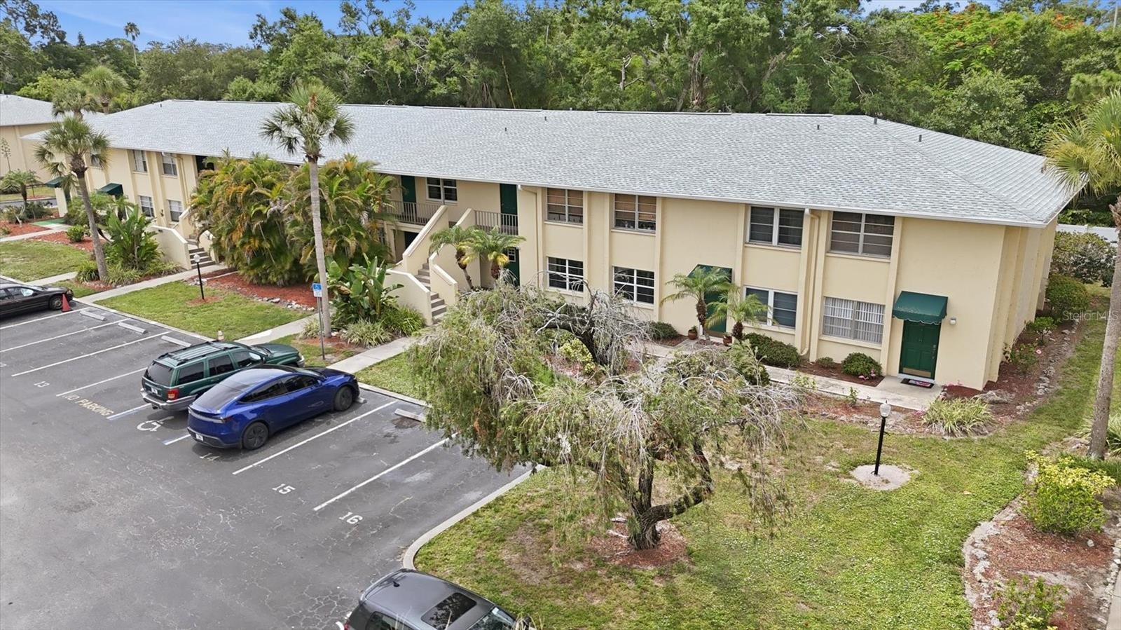 4805 RILMA AVE #106