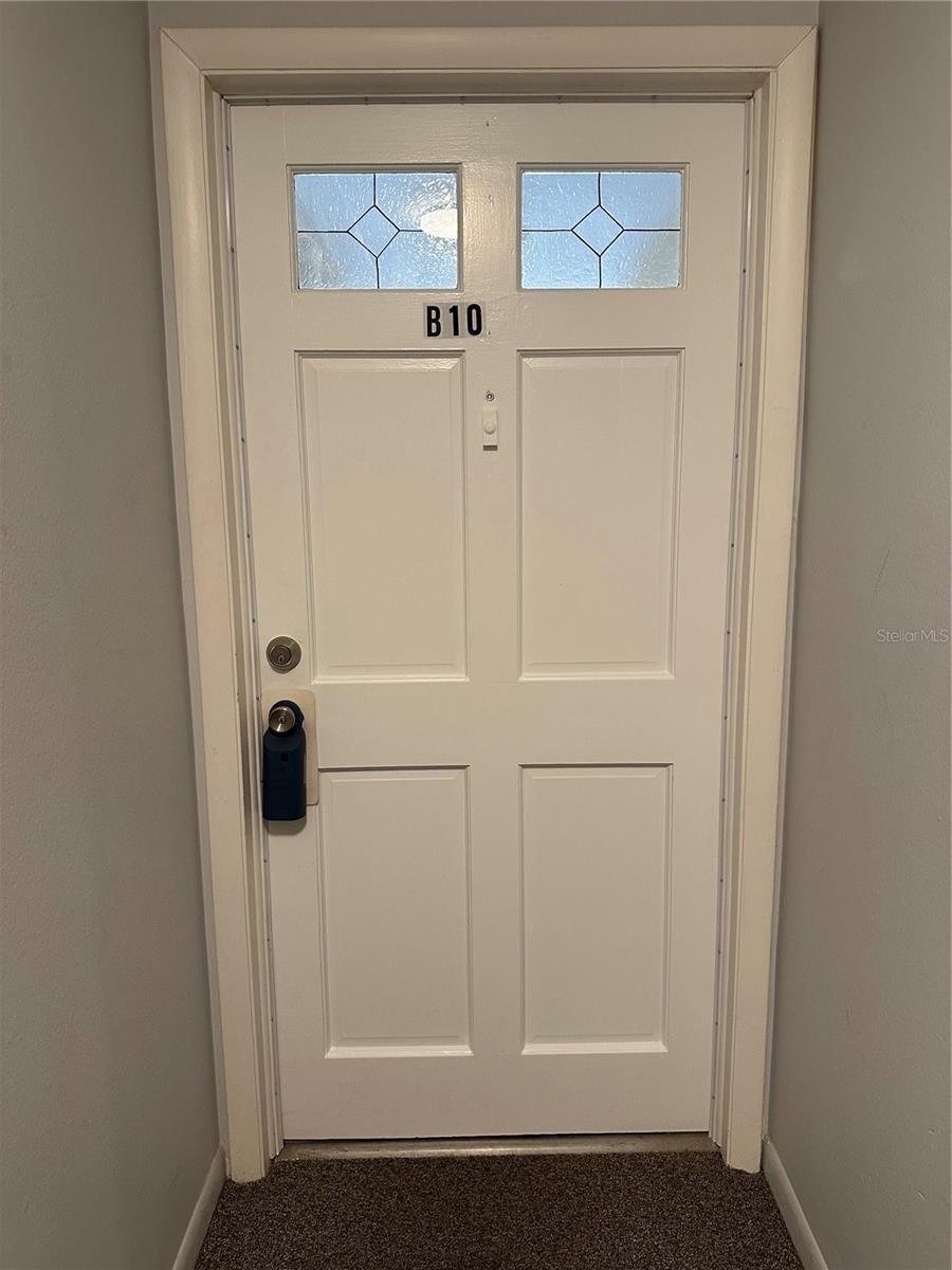 200 THE ESPLANADE N #B10