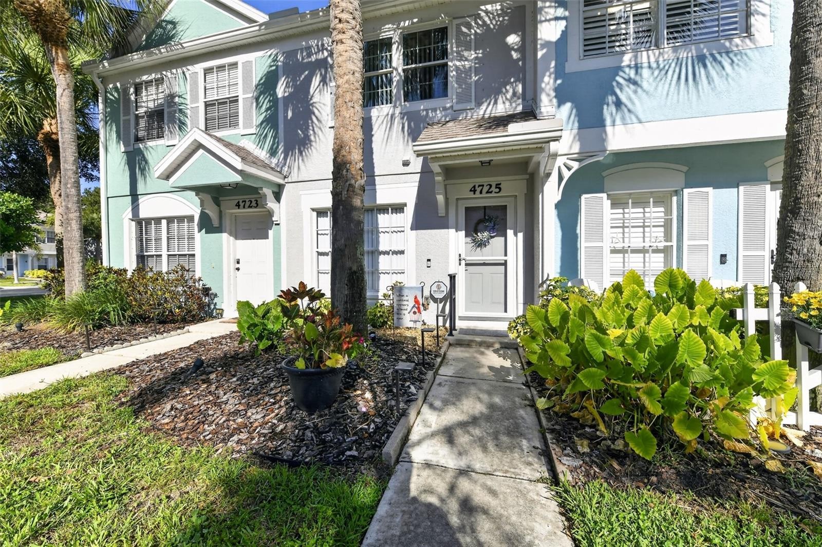 4725 SABAL KEY DR
