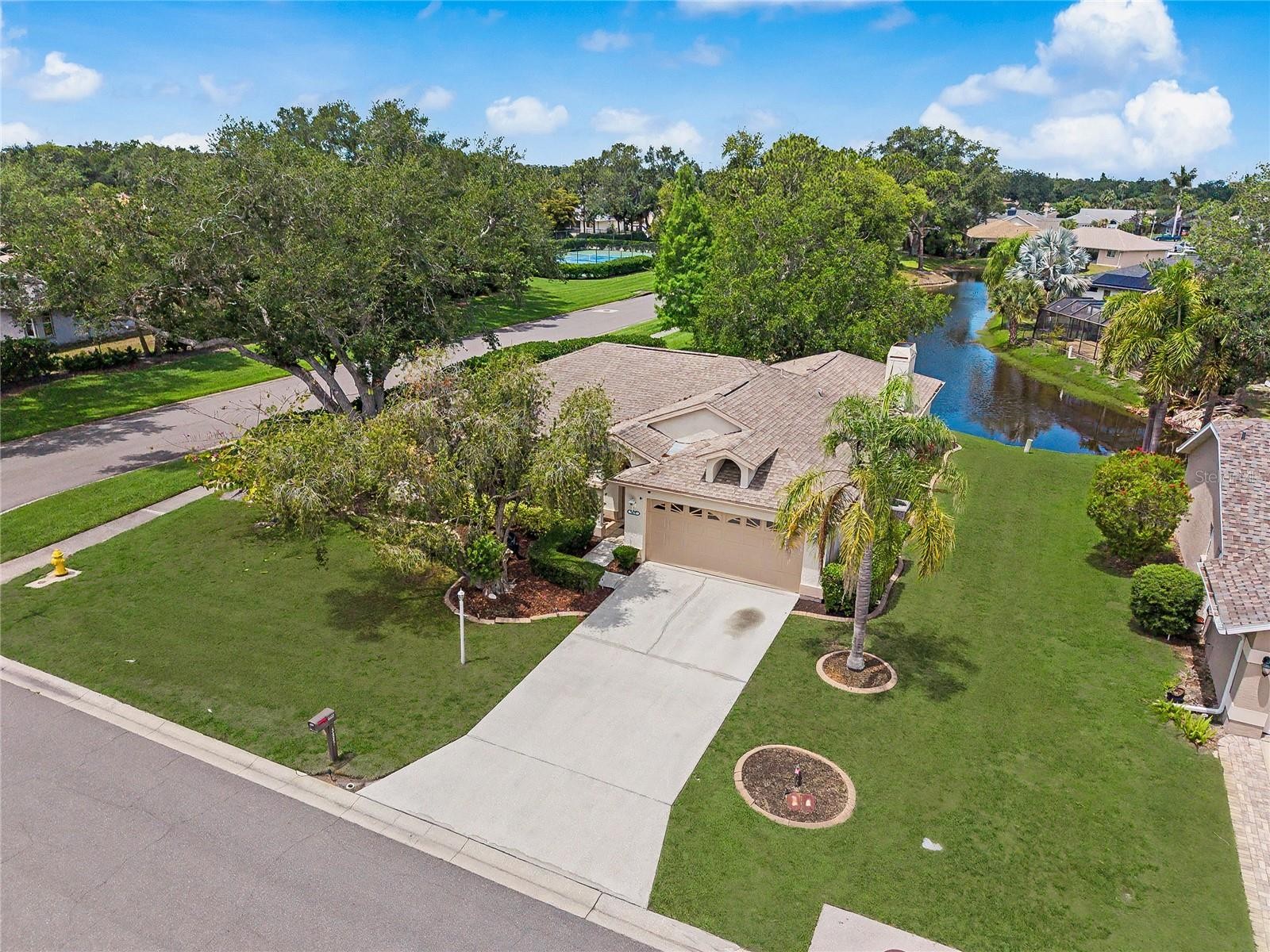 5657 29TH STREET CIR E