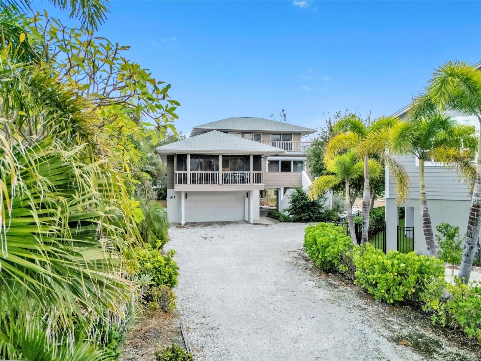 103 SUNSET LN