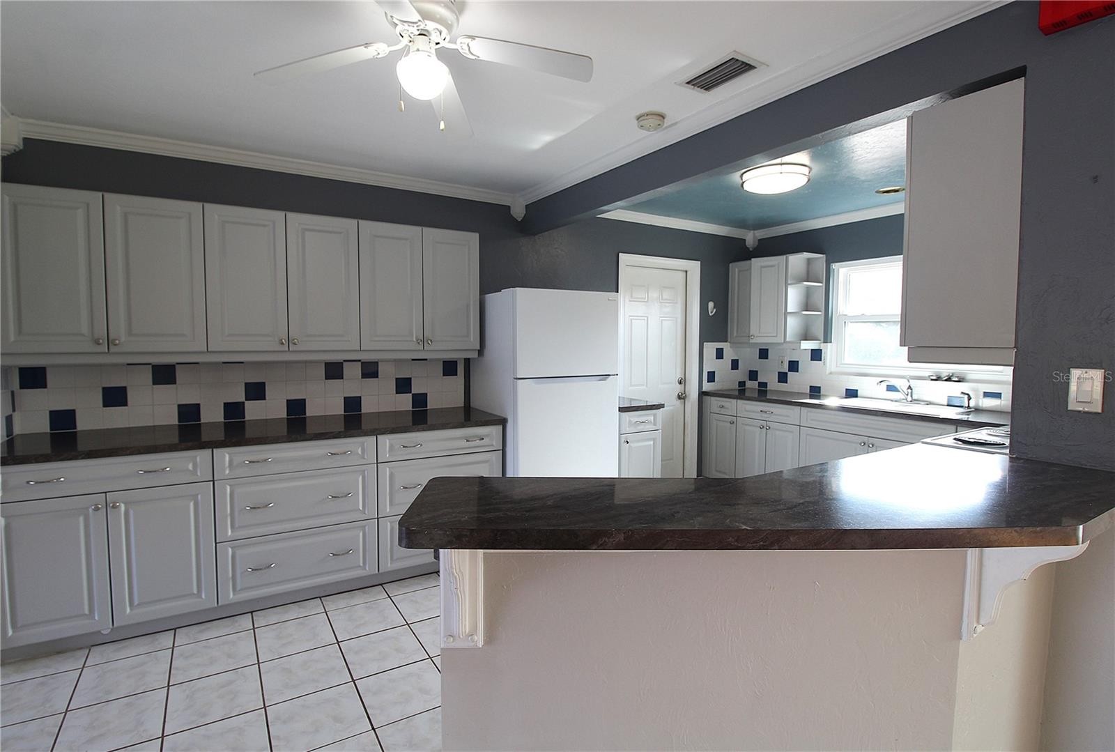 3919 27TH PKWY #3919