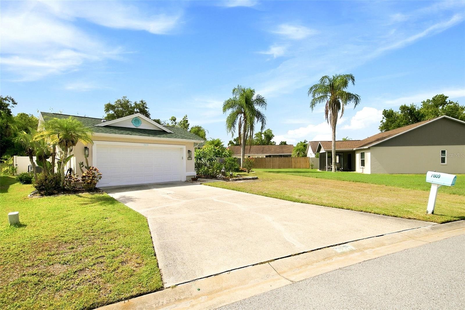 7809 34TH CT E