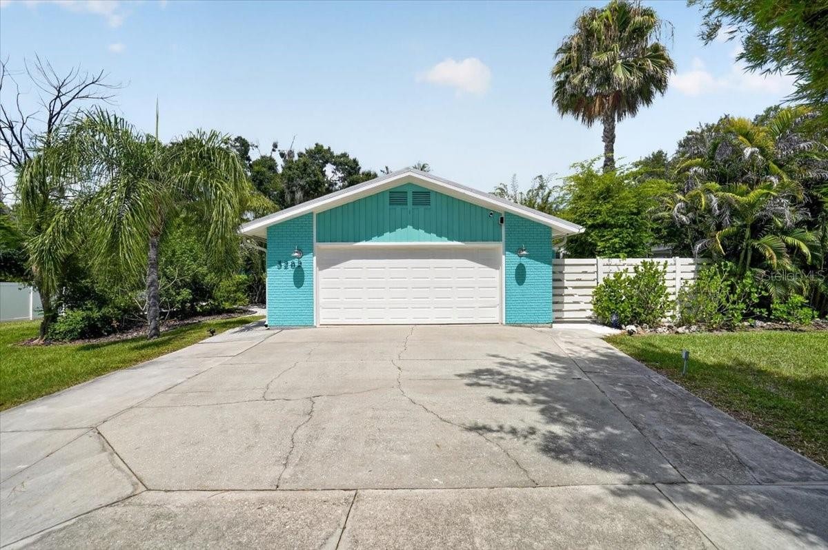 3282 TOBERO LN