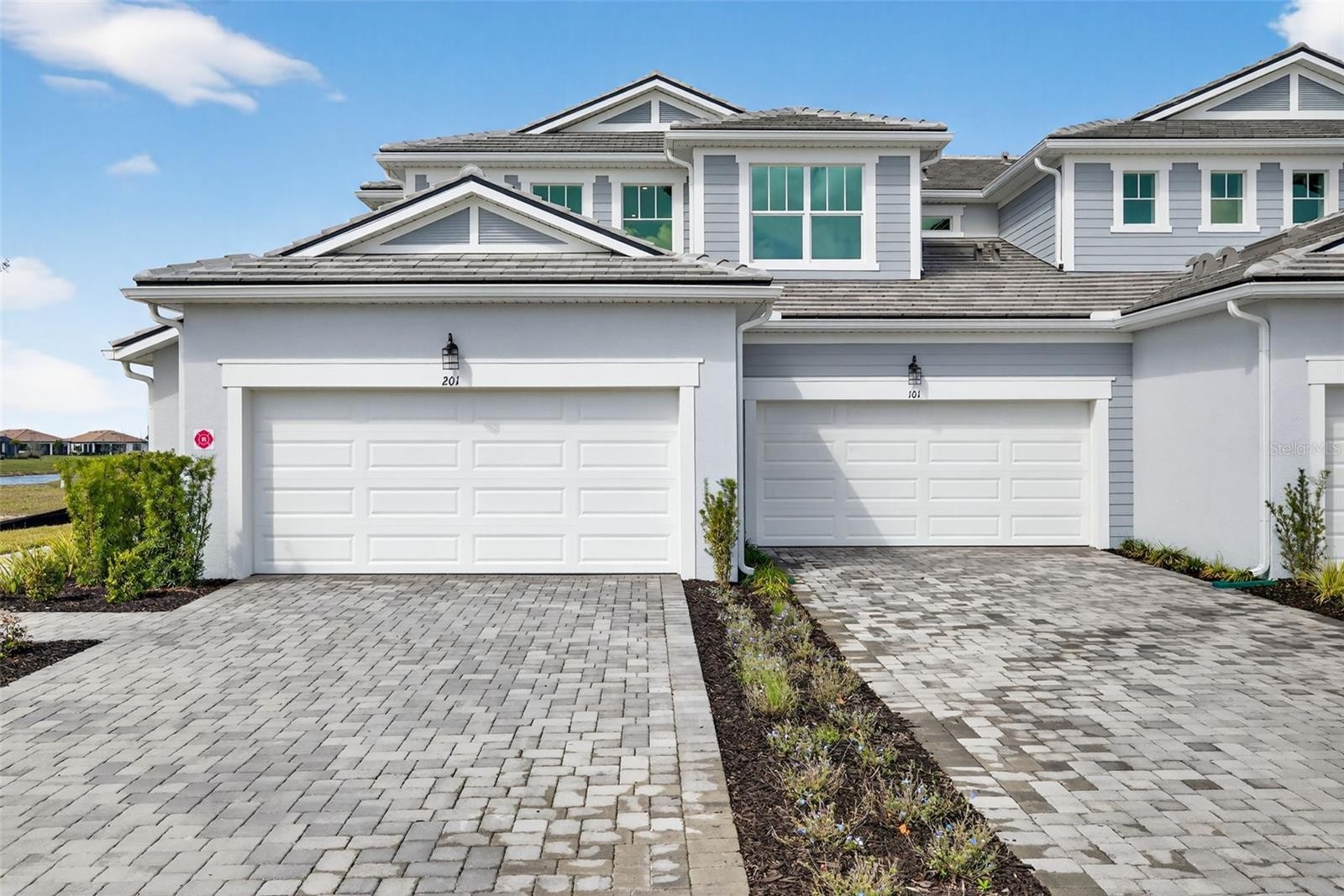 17375 MOONFLOWER DR #101