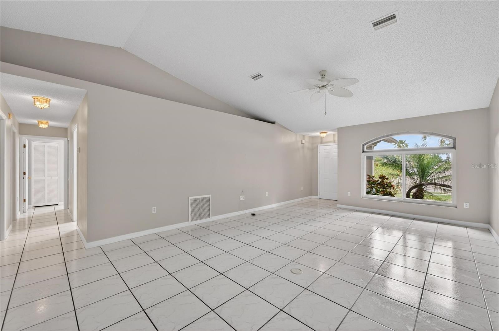 5644 29TH STREET CIR E