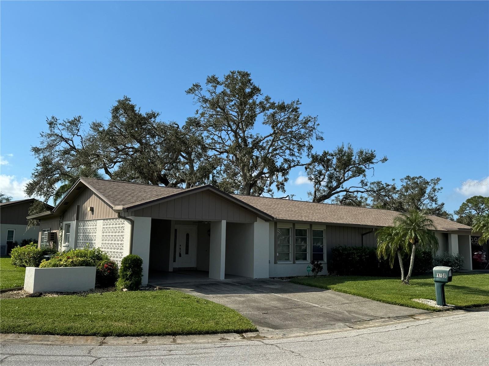 1308 Glendale Cir E #1019 Sarasota Florida 34232