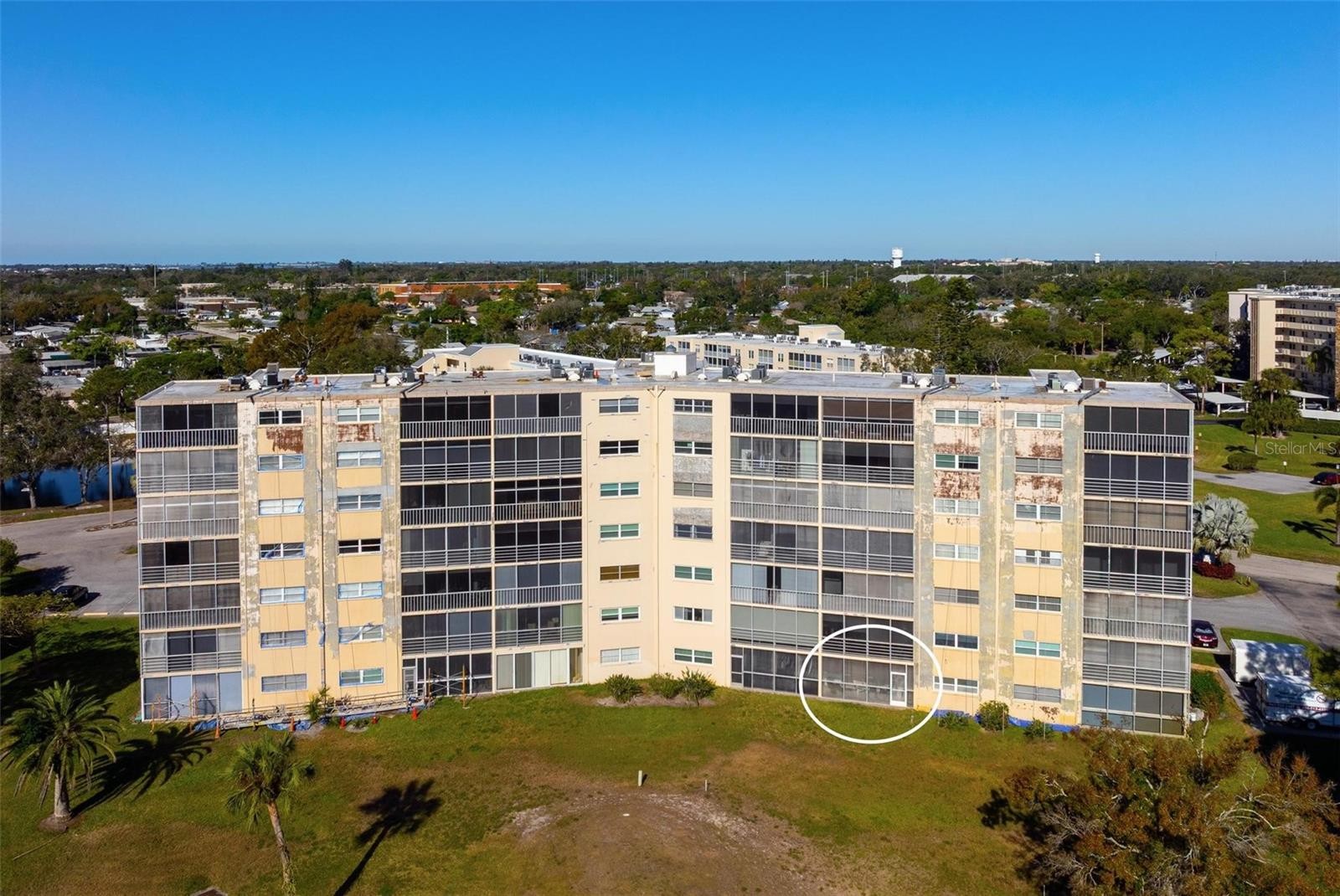 4040 IRONWOOD CIR #102F