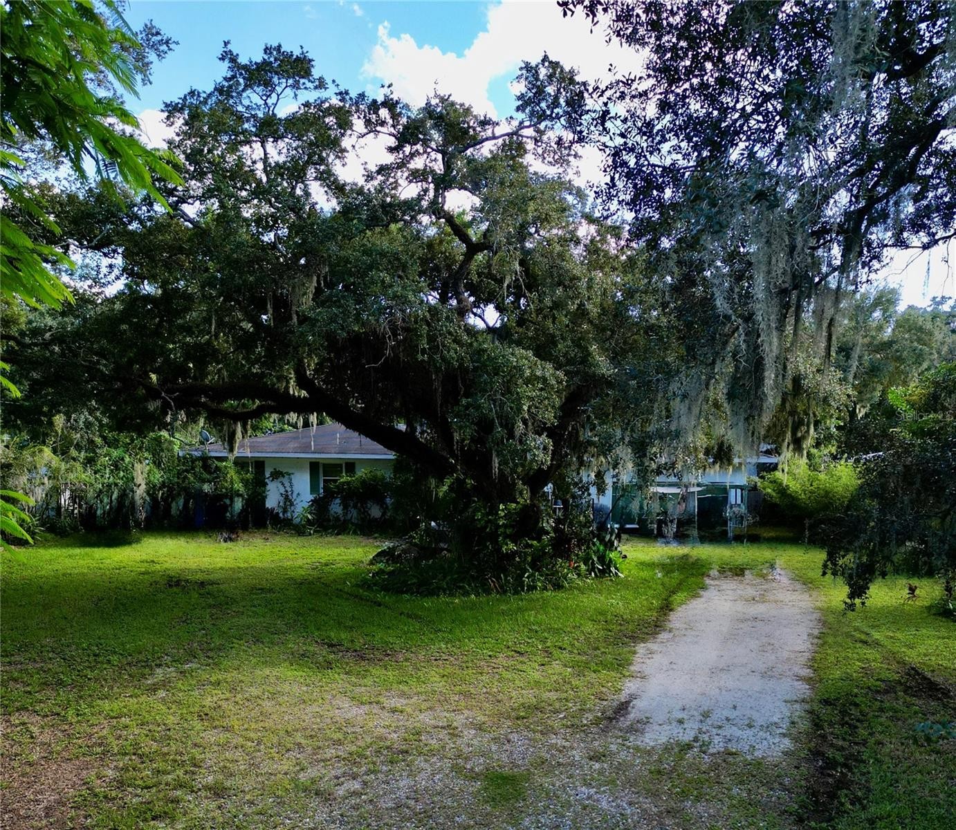 4050 FRUITVILLE RD