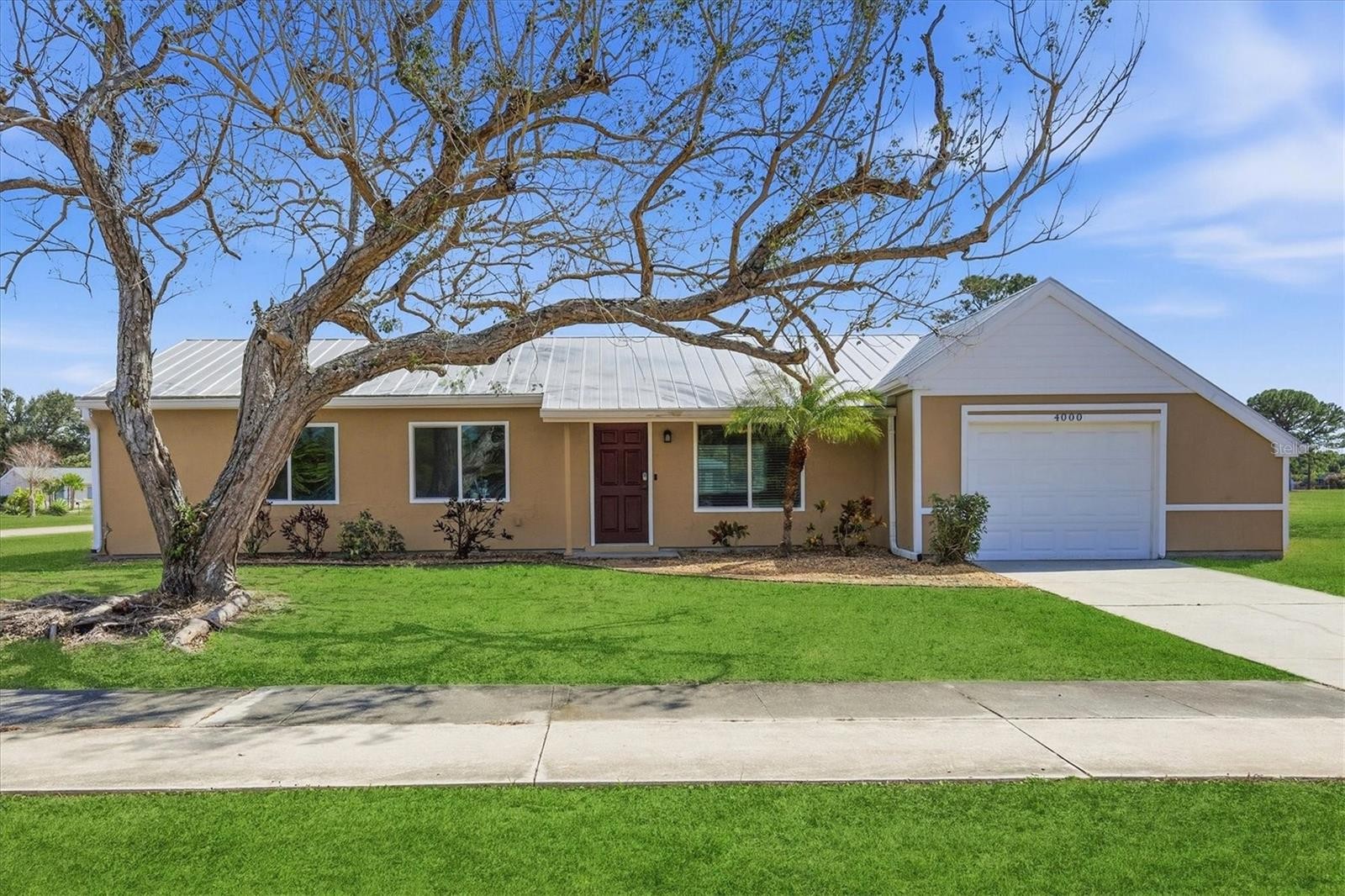 4000 PAN AMERICAN BLVD