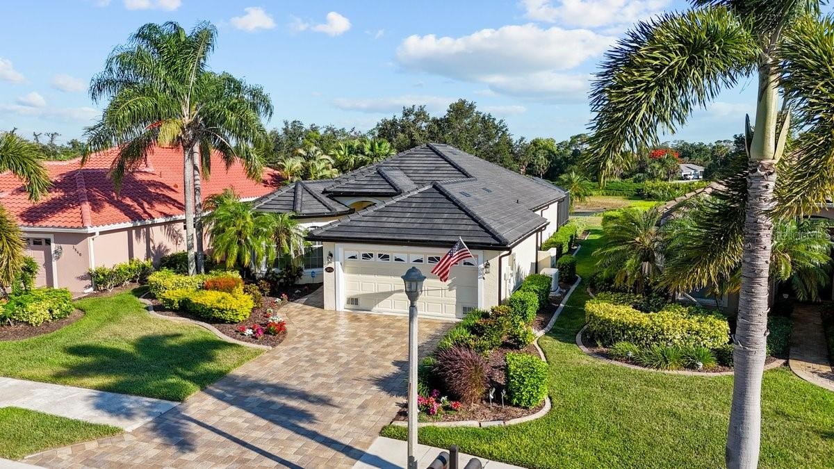 3856 WHISPERING OAKS DR