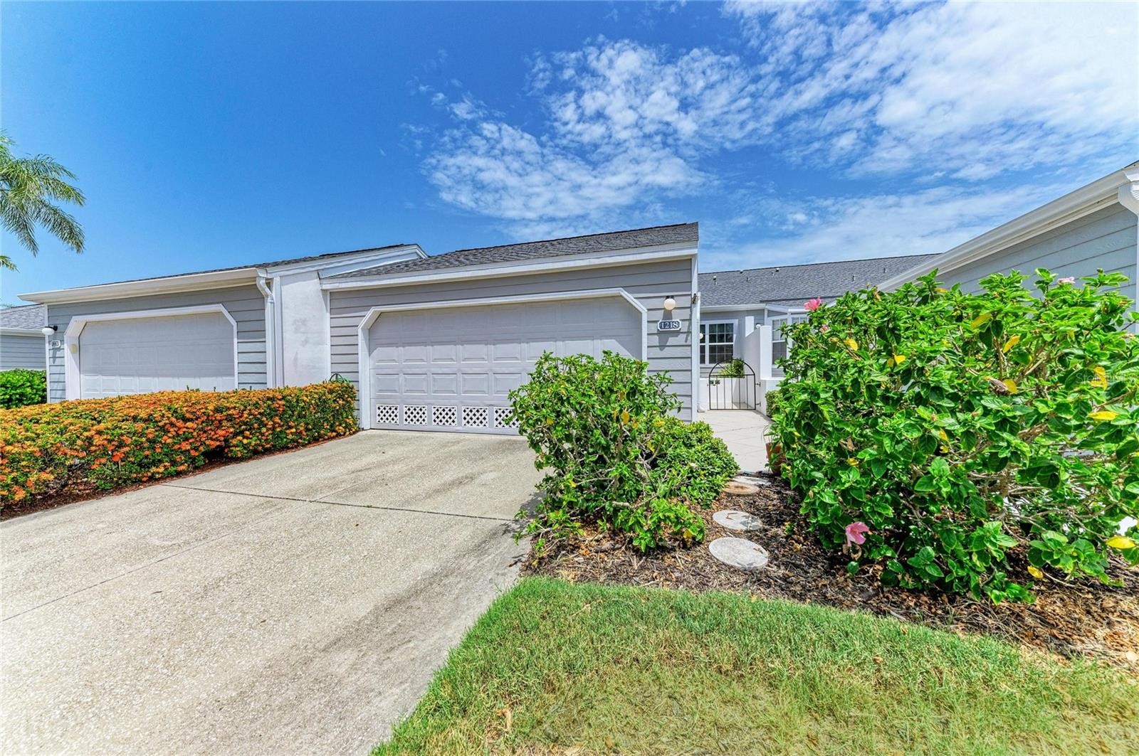 1218 SPOONBILL LANDINGS CIR