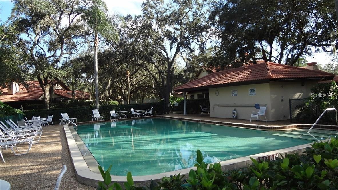 7337 OAK MOSS DR #40