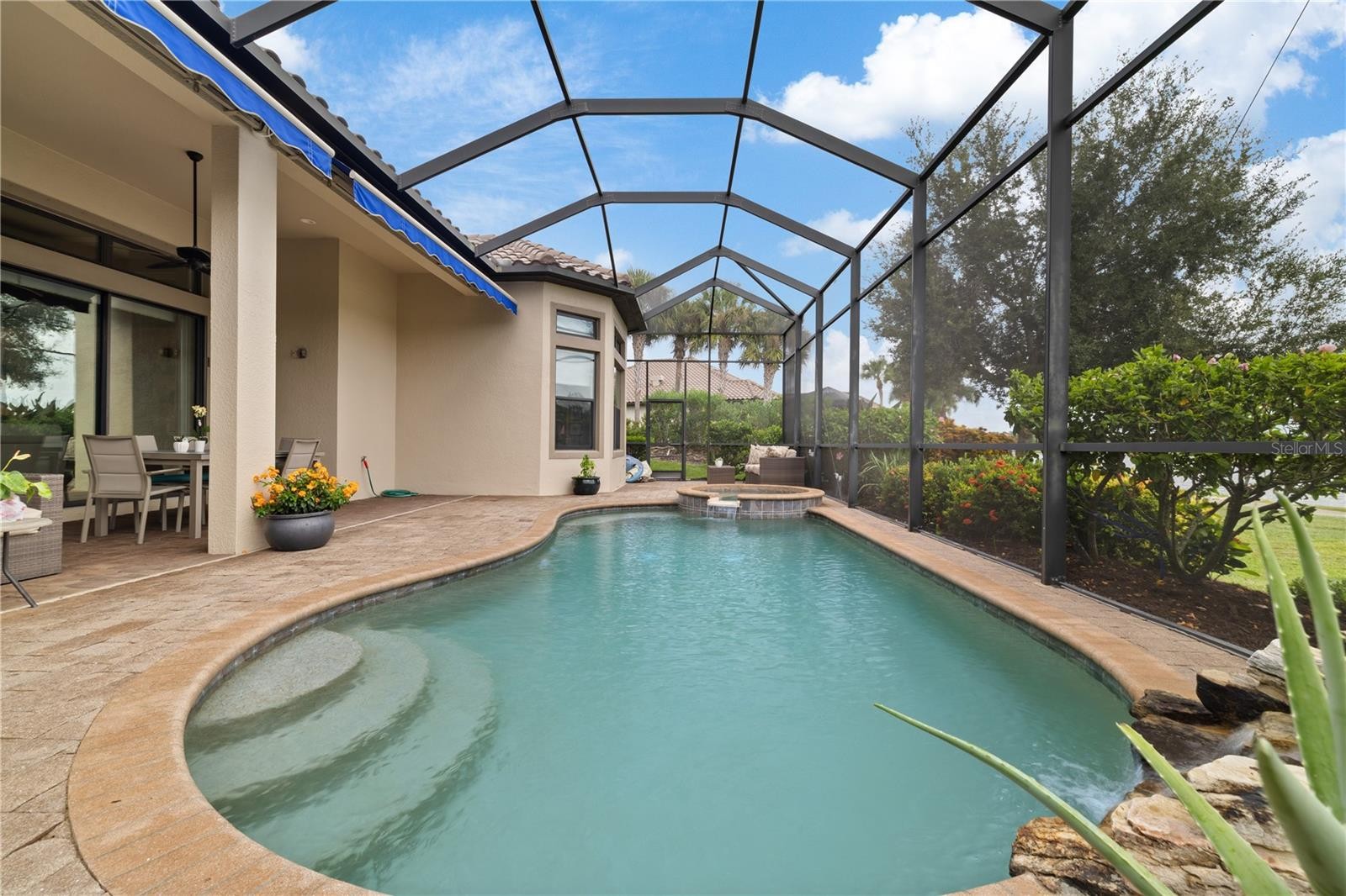 5311 BENITO CT
